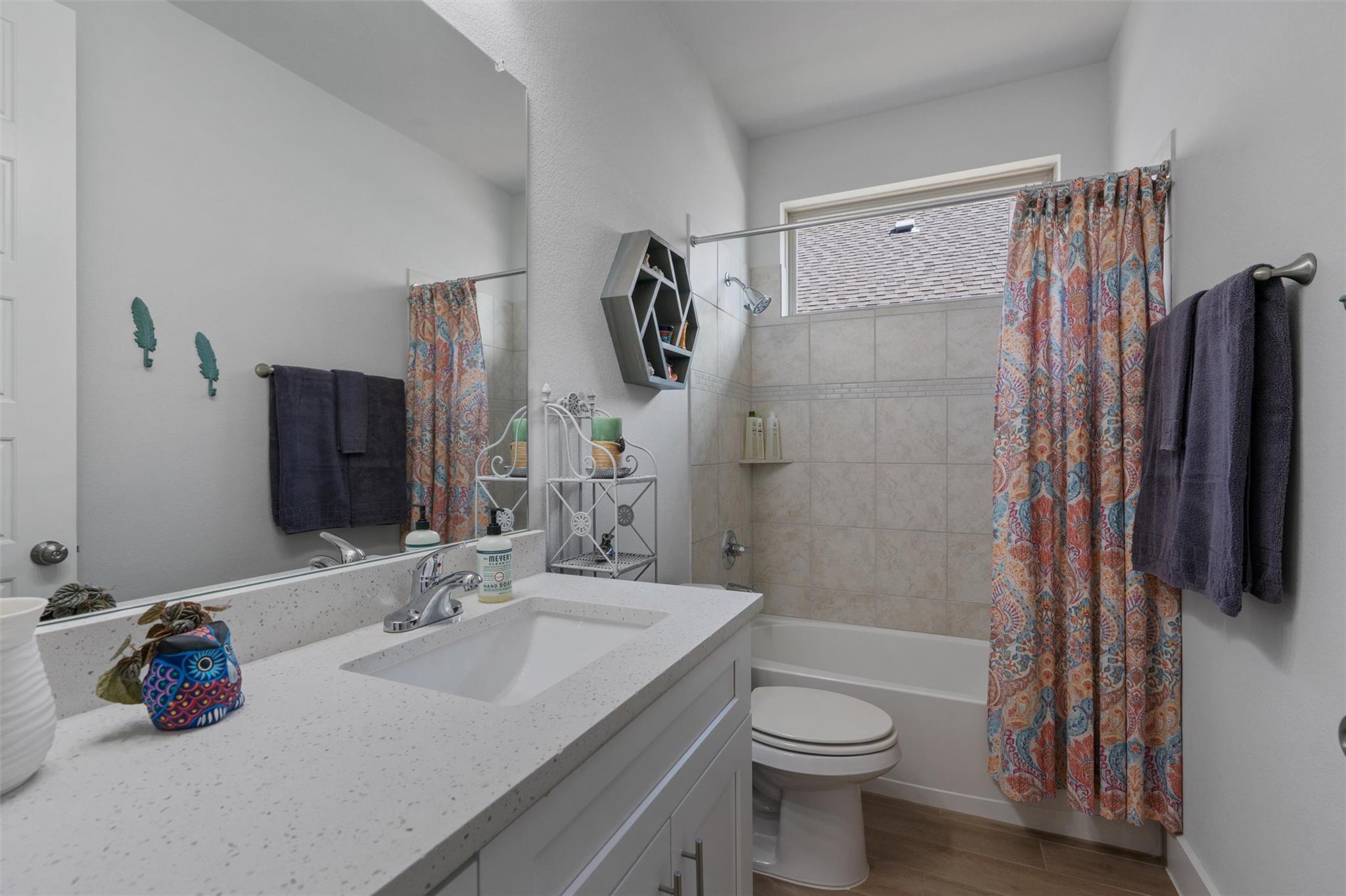 653 Coyote Creek Way, Kyle, TX 78640
