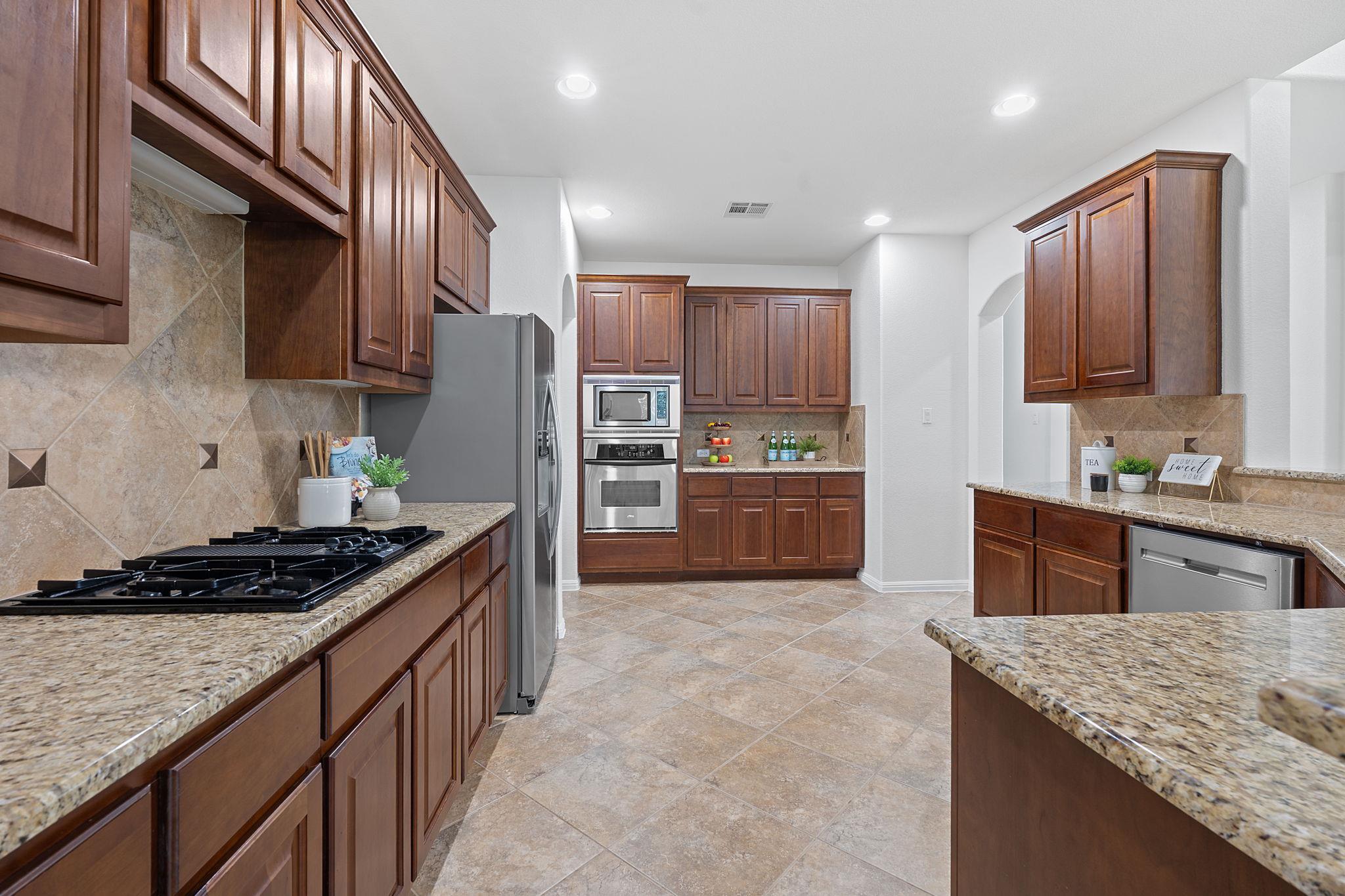 16413 Broadbay Dr, Austin, TX 78717