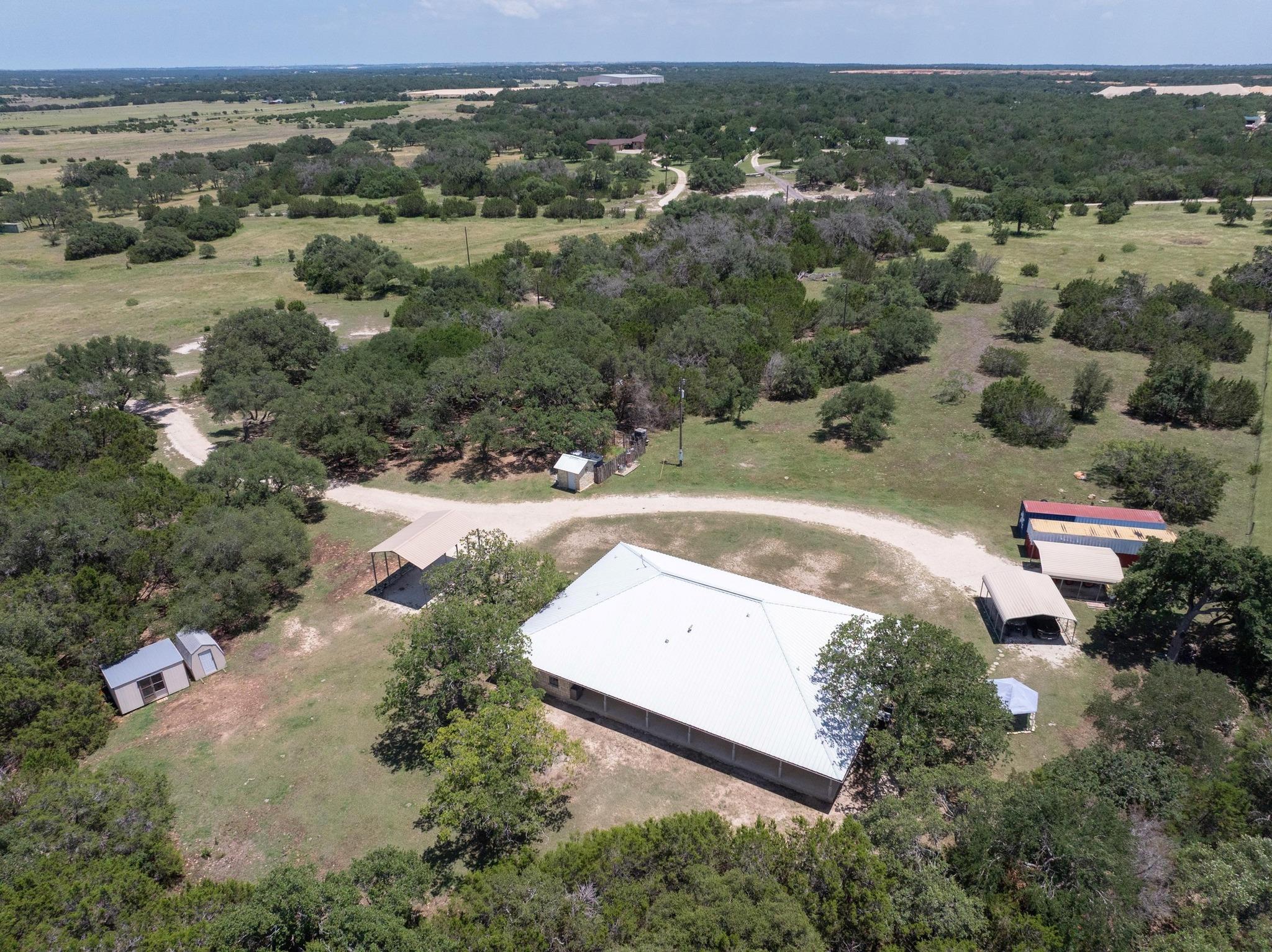 1201 County Road 229, Florence, TX 76527