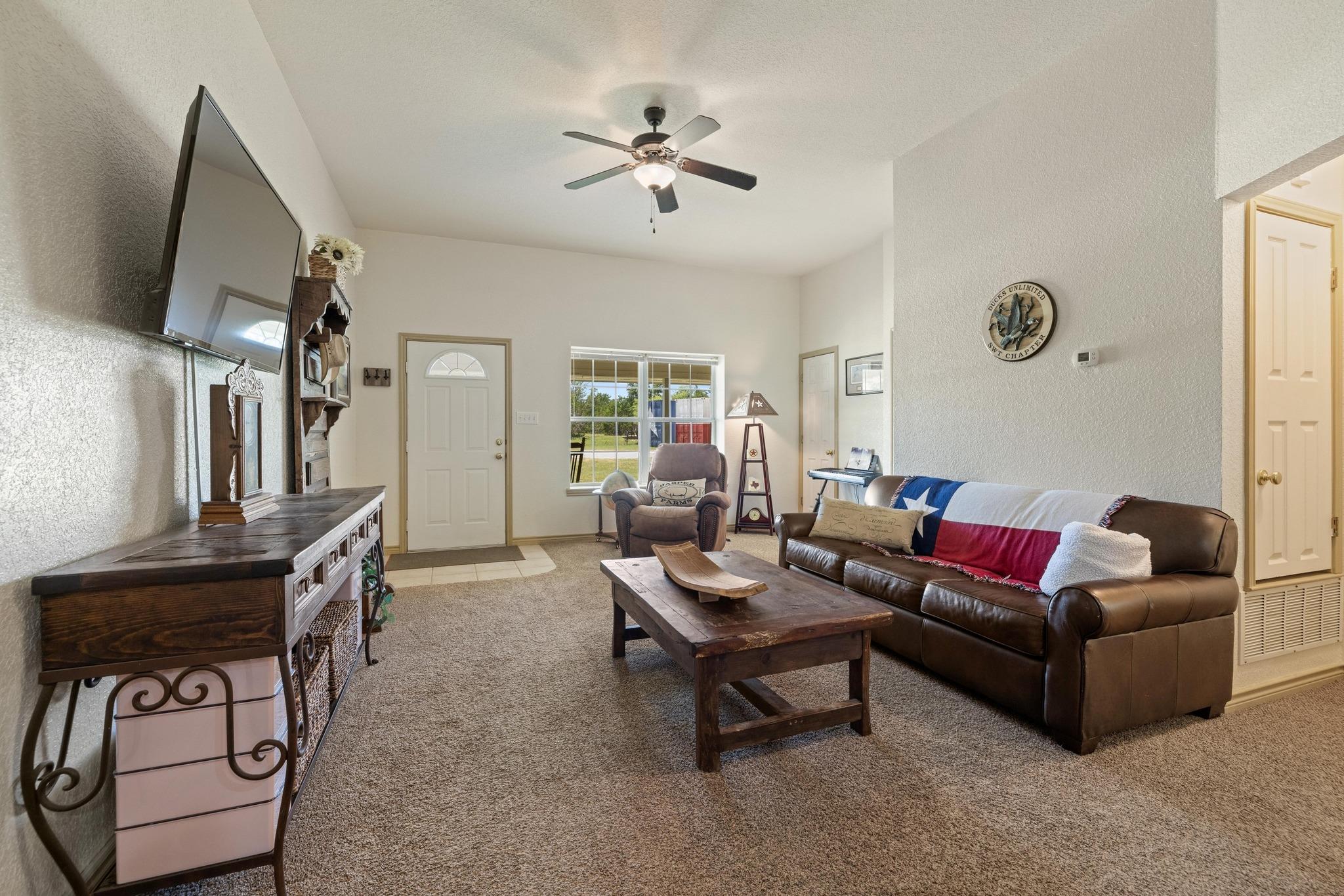 1201 County Road 229, Florence, TX 76527