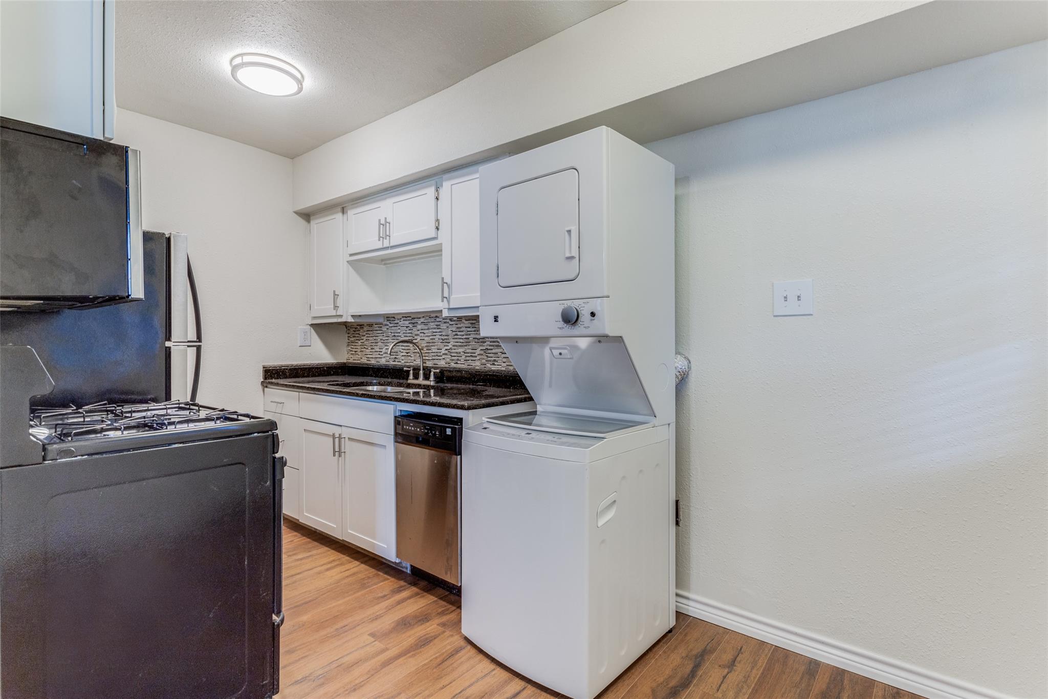 2401 Manor Rd # 113, Austin, TX 78722