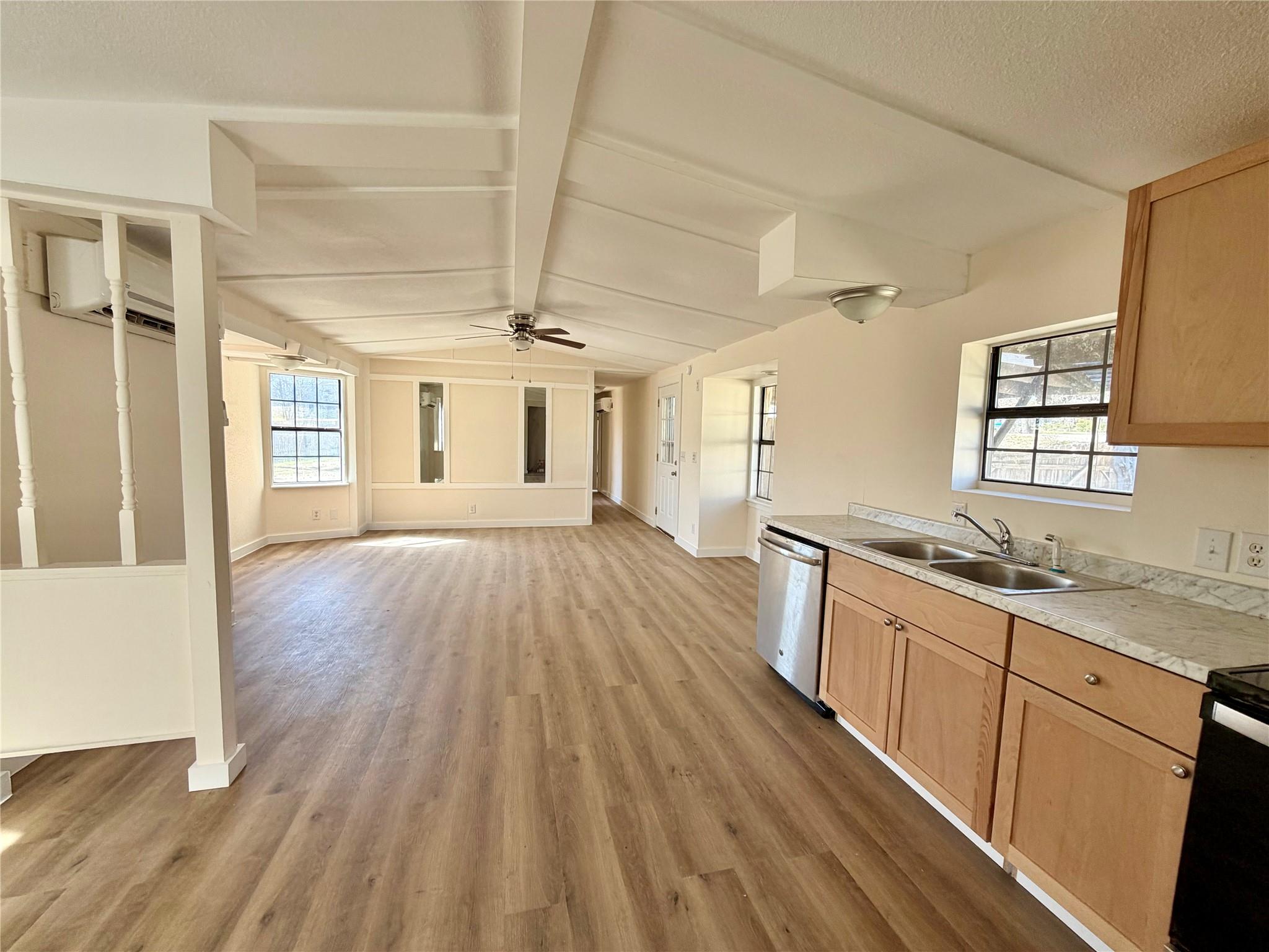 10208 Thomaswood Ln, Austin, TX 78736