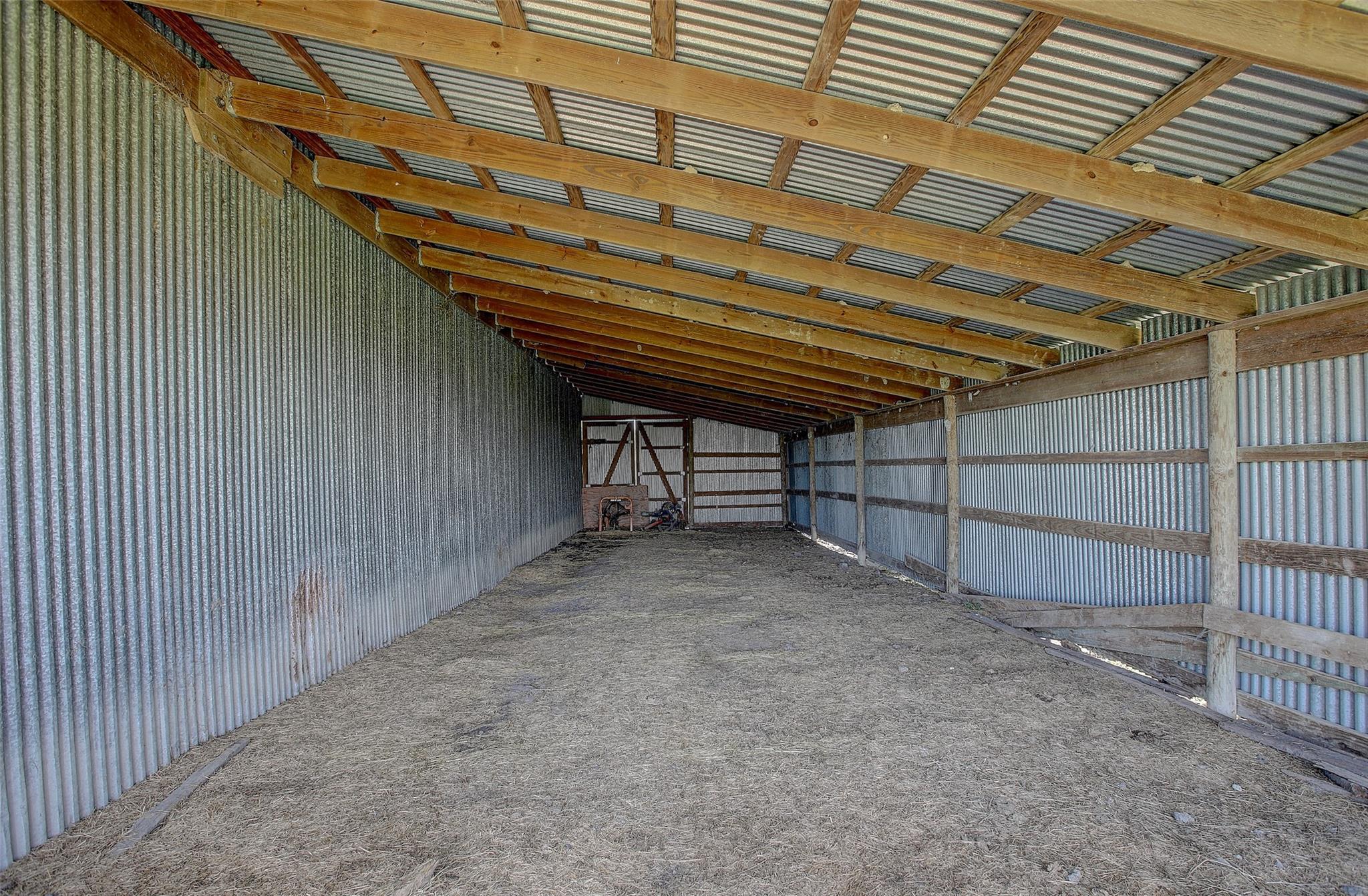 4739 Creamer Creek Rd, La Grange, TX 78945