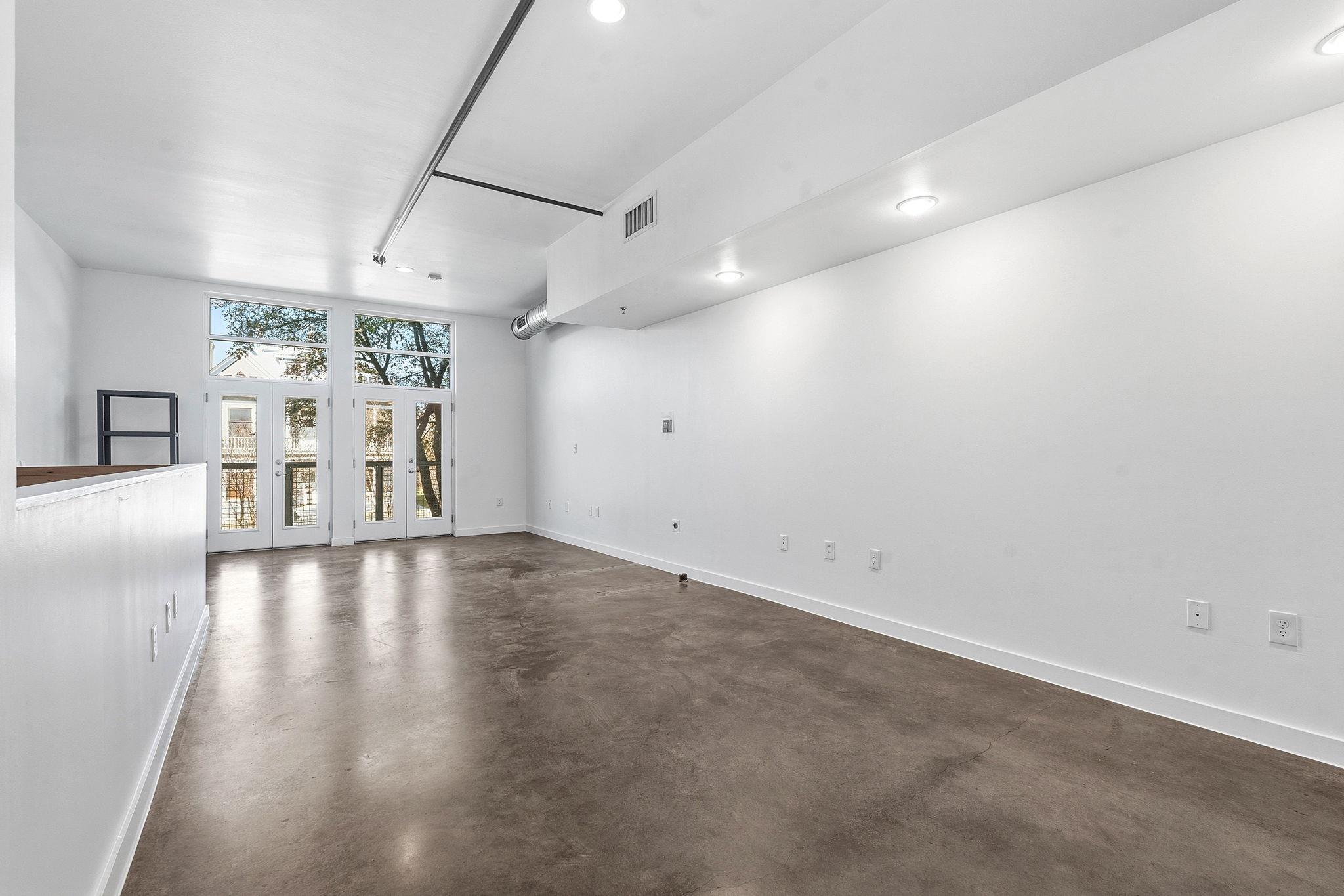 1601 E Cesar Chavez St # 104, Austin, TX 78702