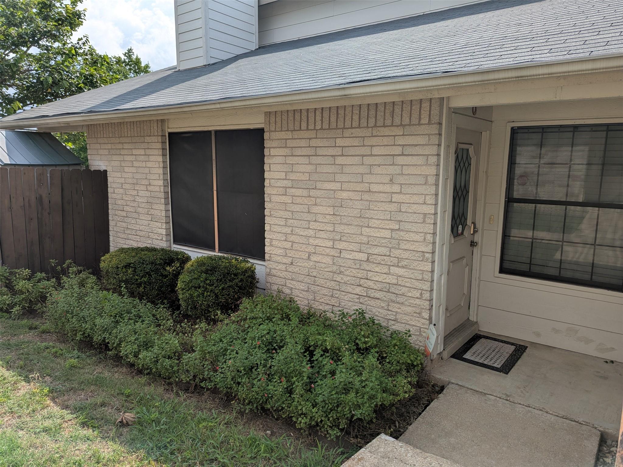 201 E Noton St, Pflugerville, TX 78660