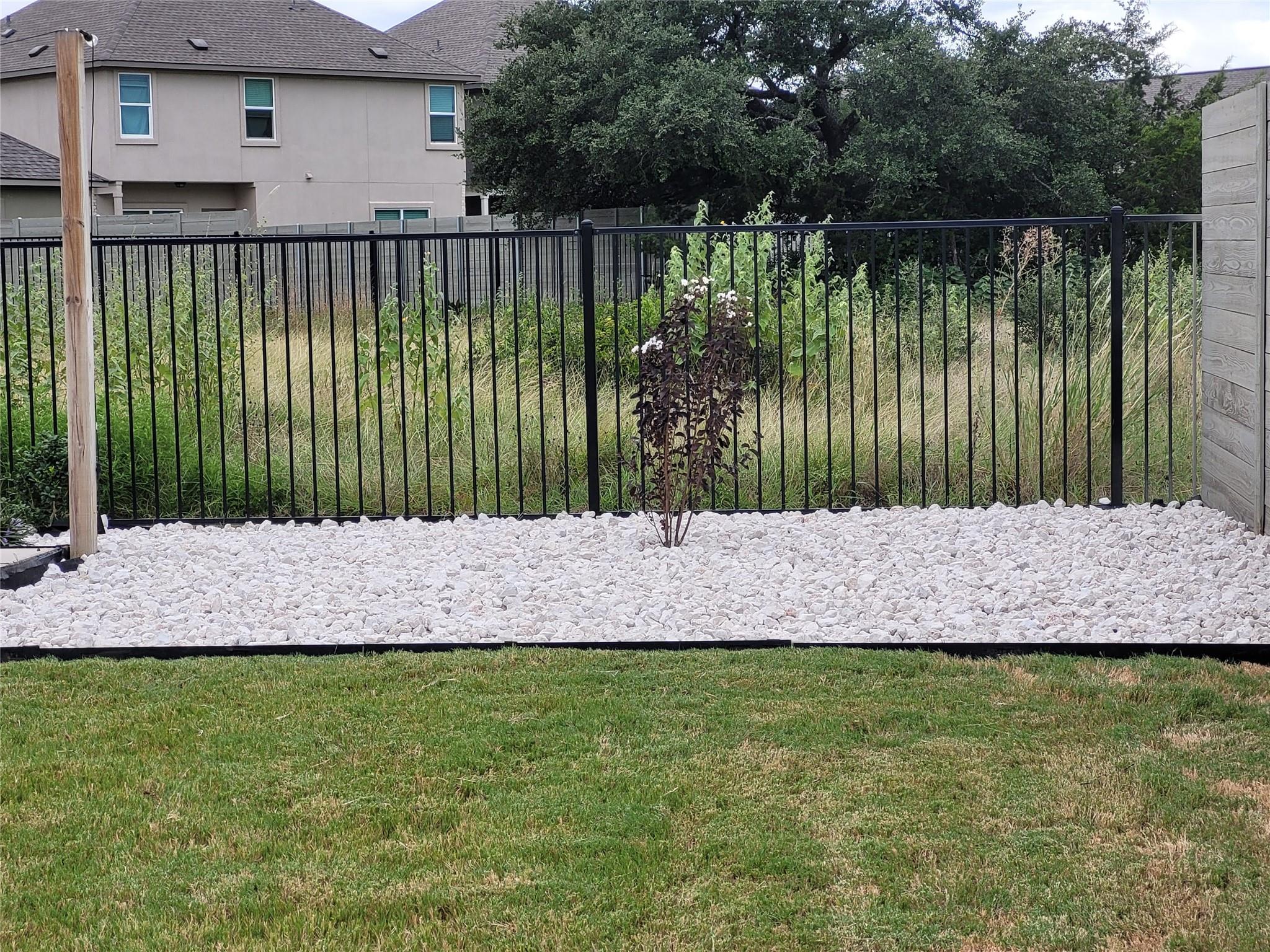 432 Wolf Springs Rd, Georgetown, TX 78628