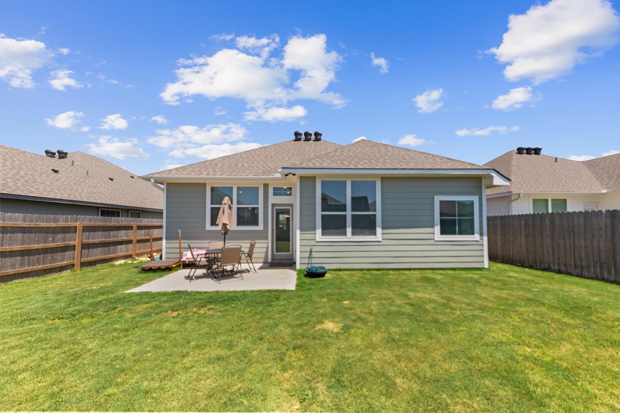 222 Boatright Blvd, Jarrell, TX 76537