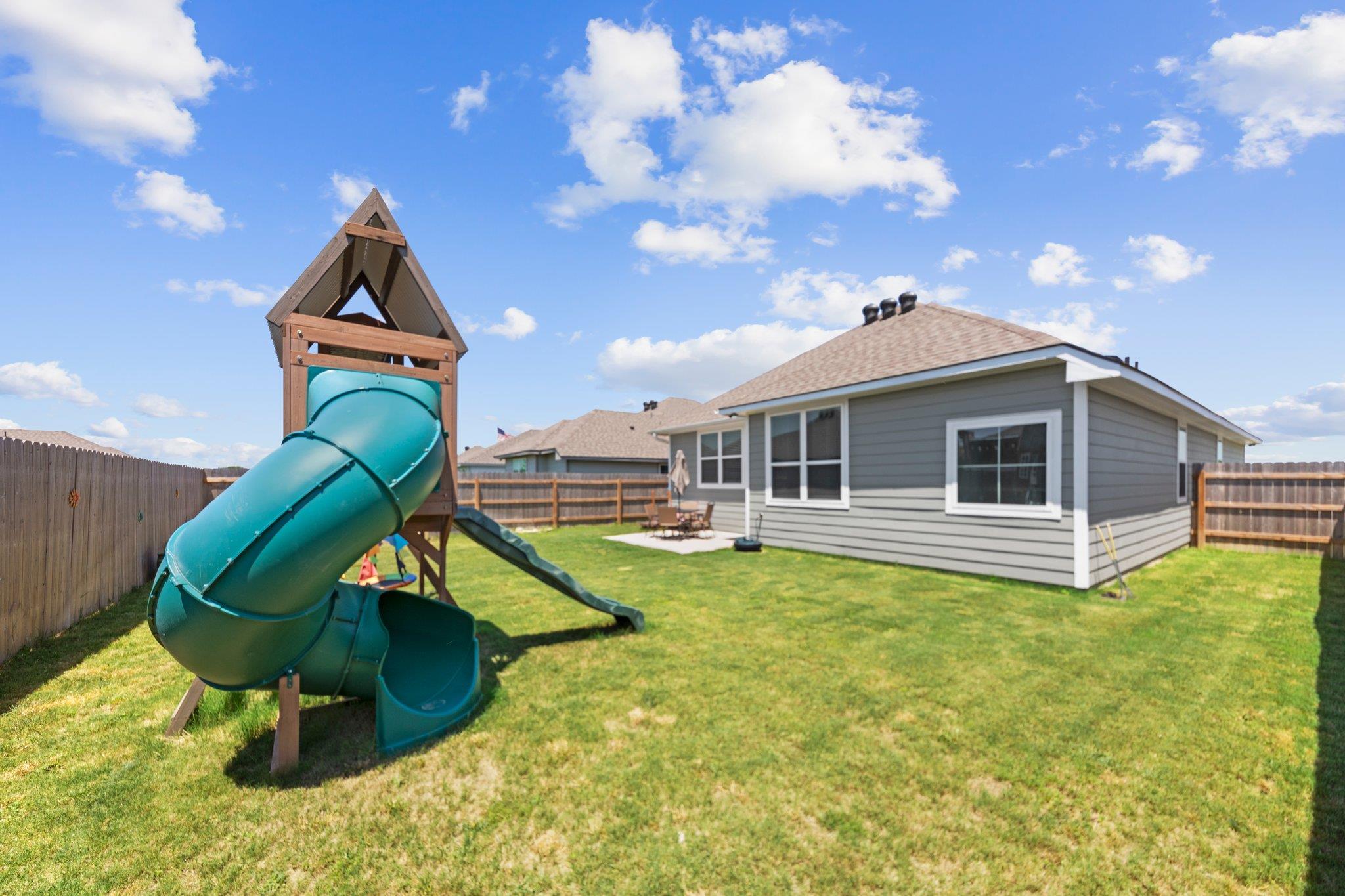 222 Boatright Blvd, Jarrell, TX 76537