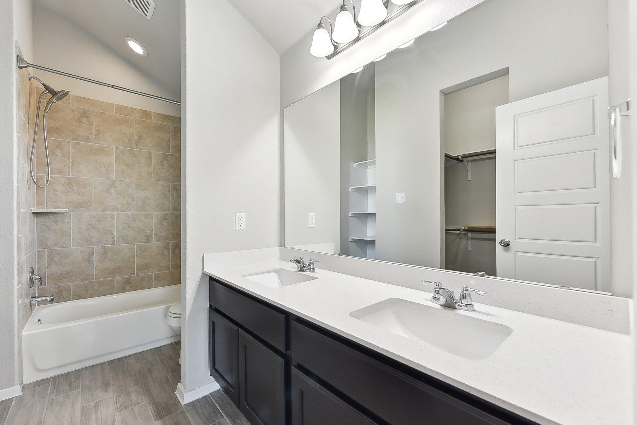 116 Saranac Dr, Elgin, TX 78621