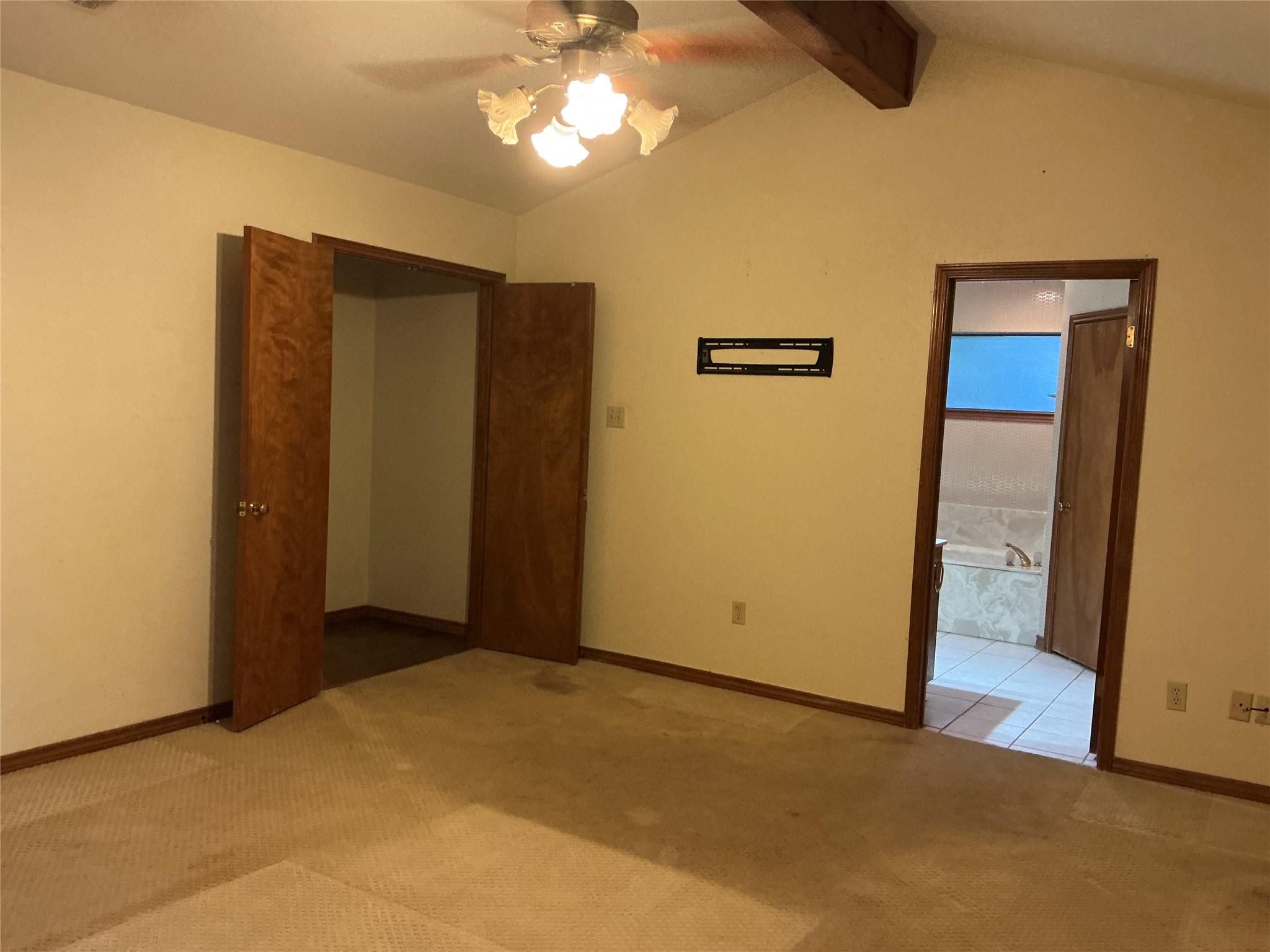 319 Fawnridge St, Georgetown, TX 78628