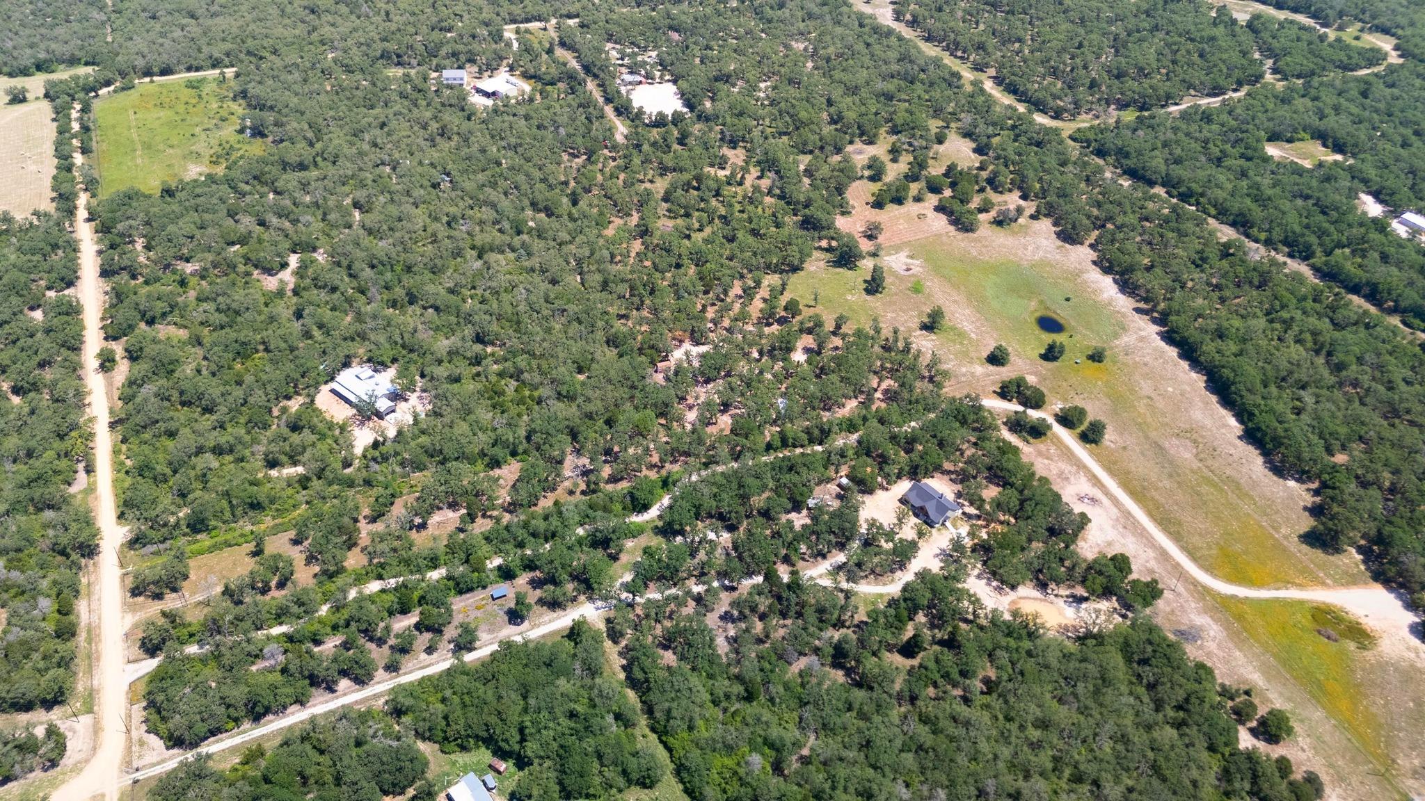 200 Cumley Ln, Thorndale, TX 76577