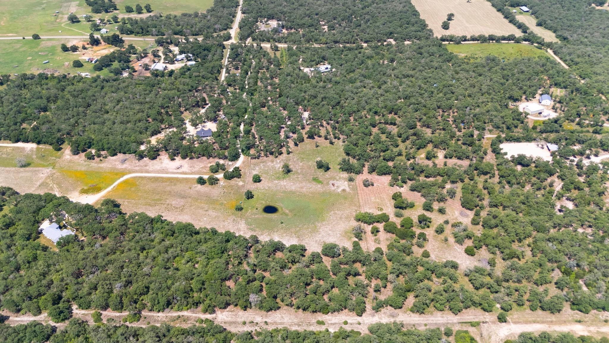 200 Cumley Ln, Thorndale, TX 76577