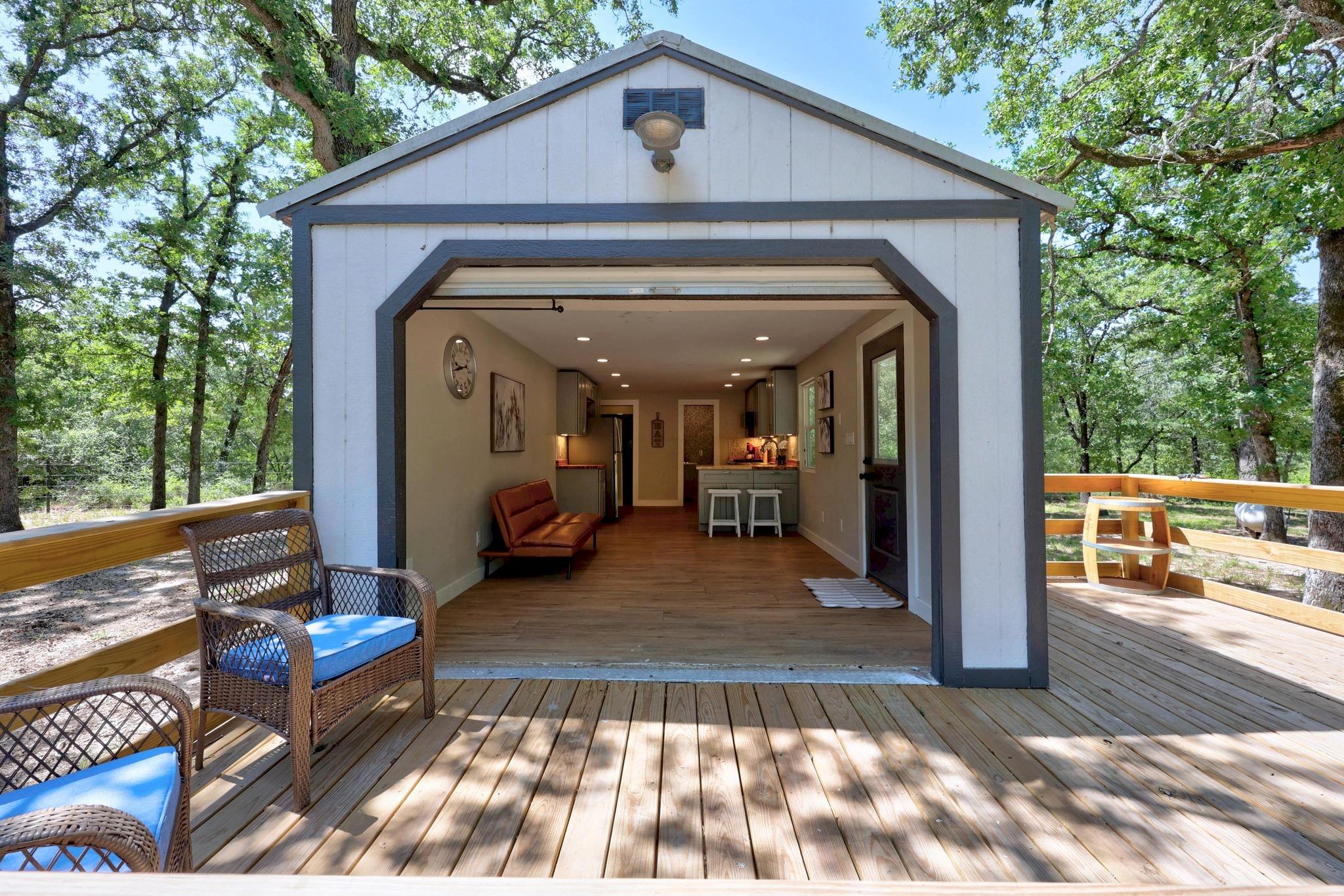 200 Cumley Ln, Thorndale, TX 76577