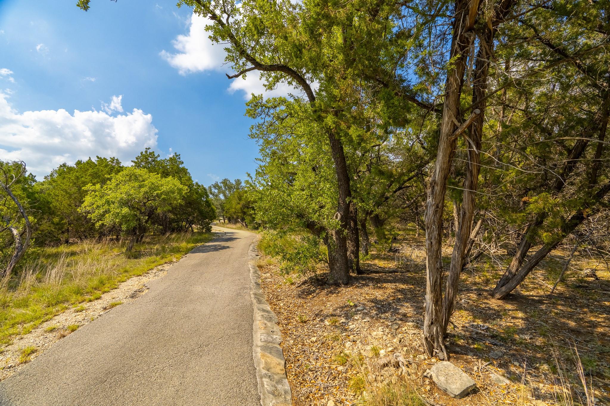 2934 Elm Terrace Ln, Wimberley, TX 78676