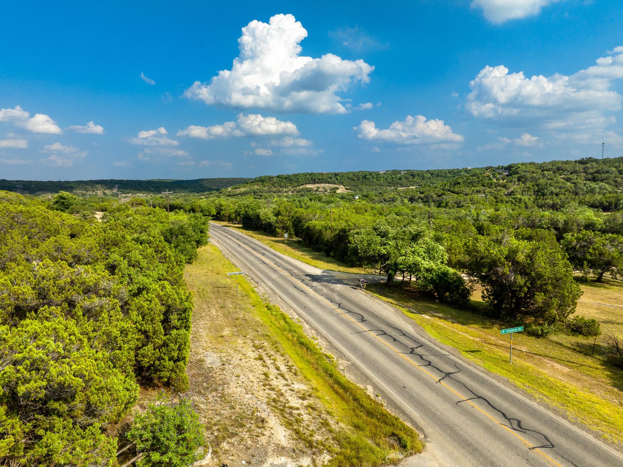 2934 Elm Terrace Ln, Wimberley, TX 78676