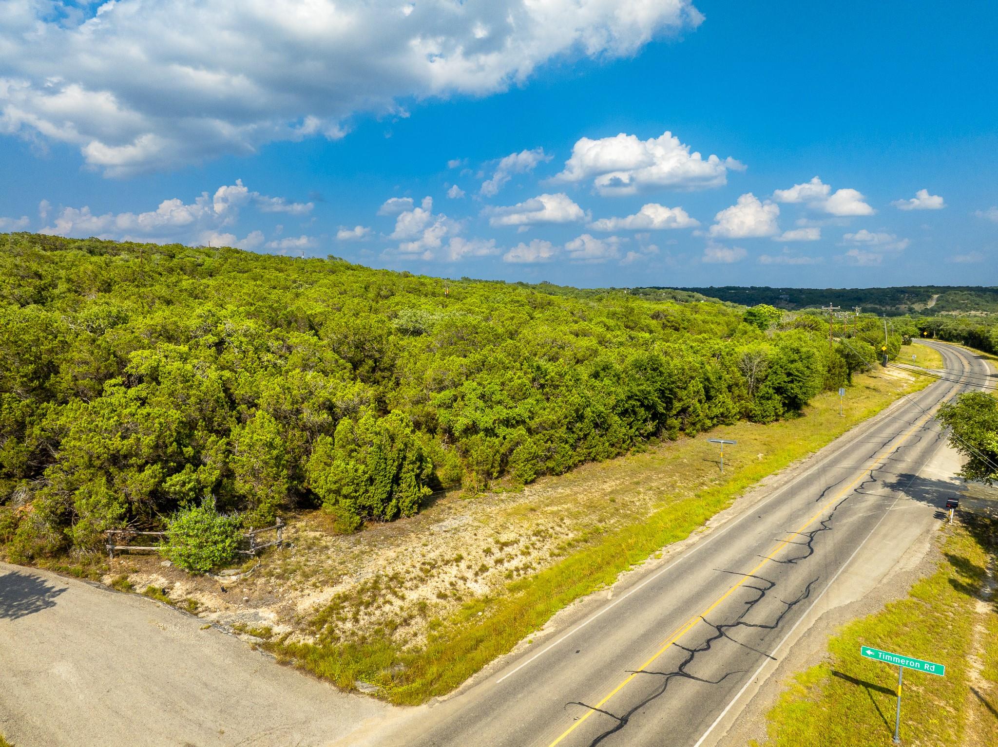 2934 Elm Terrace Ln, Wimberley, TX 78676