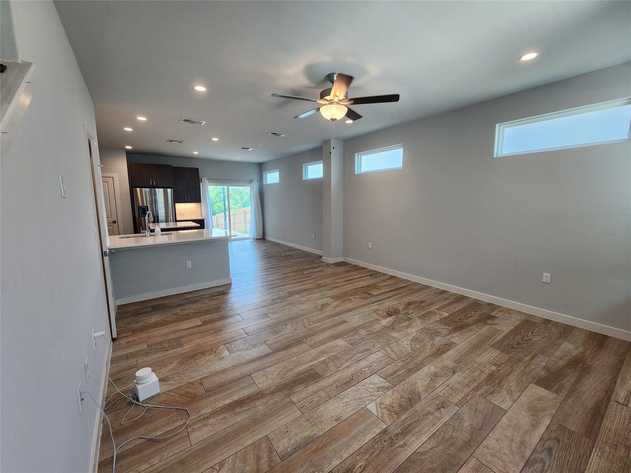 9724 Evening Canopy Dr, Manor, TX 78653