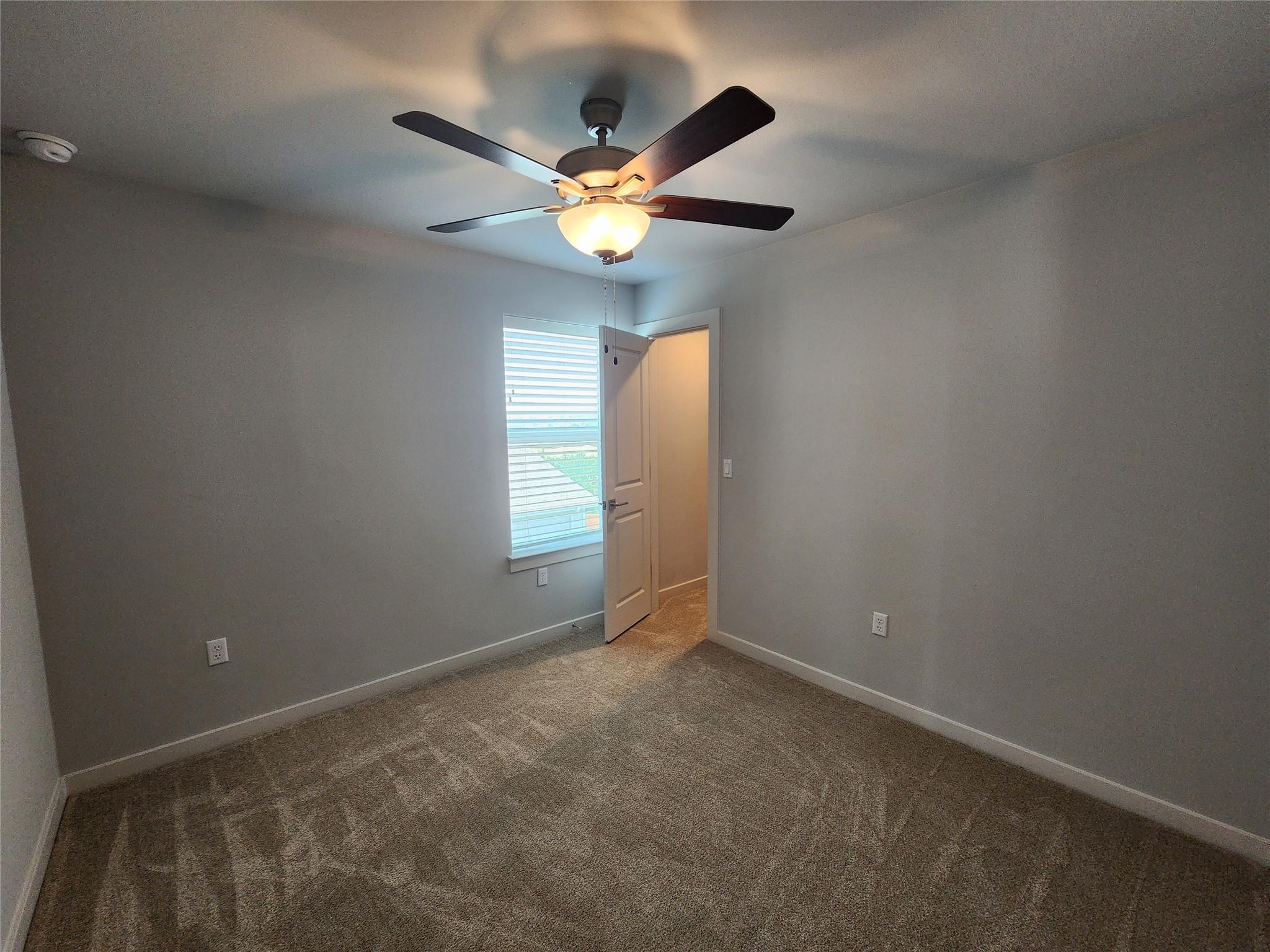 9724 Evening Canopy Dr, Manor, TX 78653