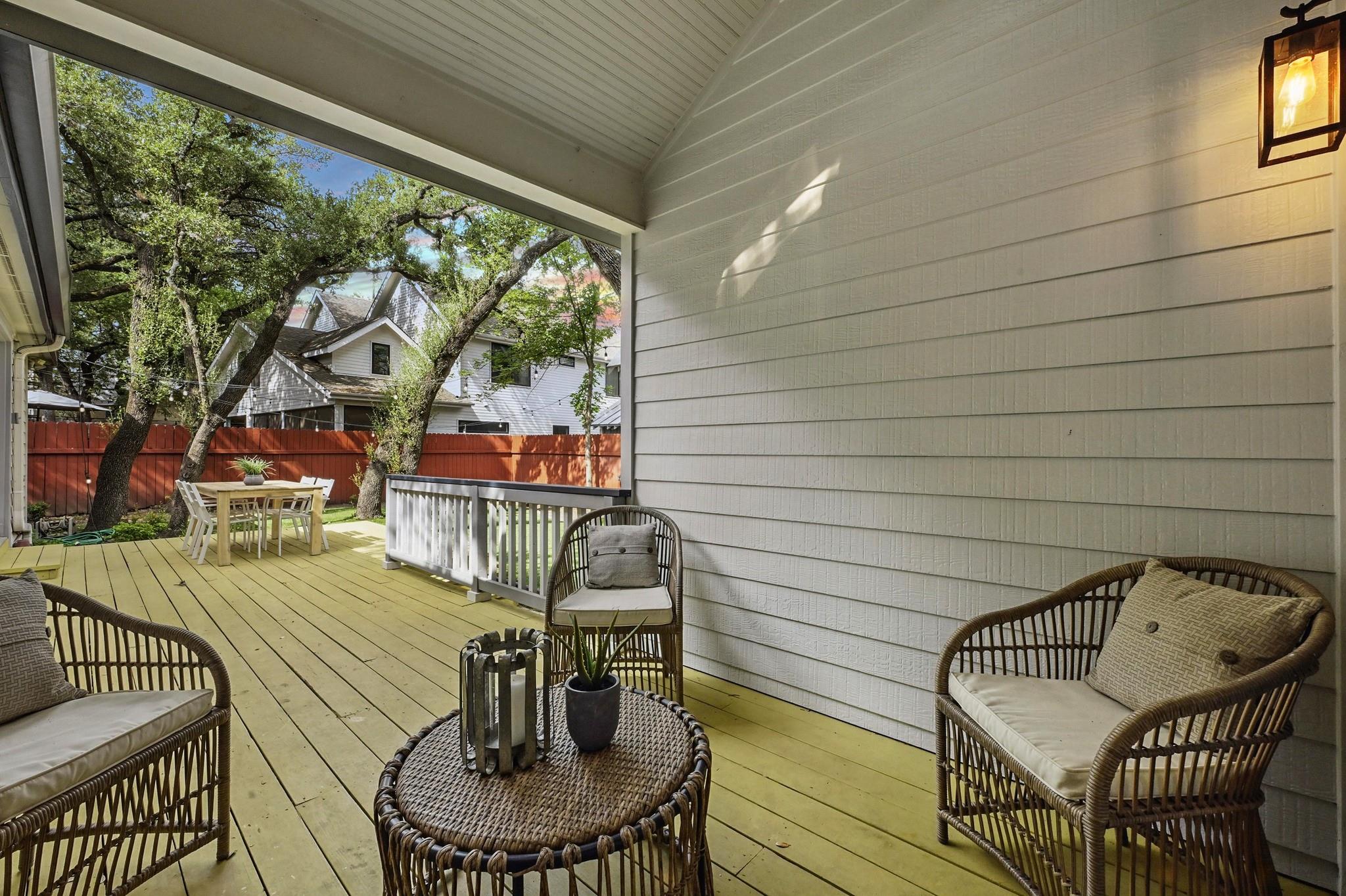 905 Juanita St, Austin, TX 78704