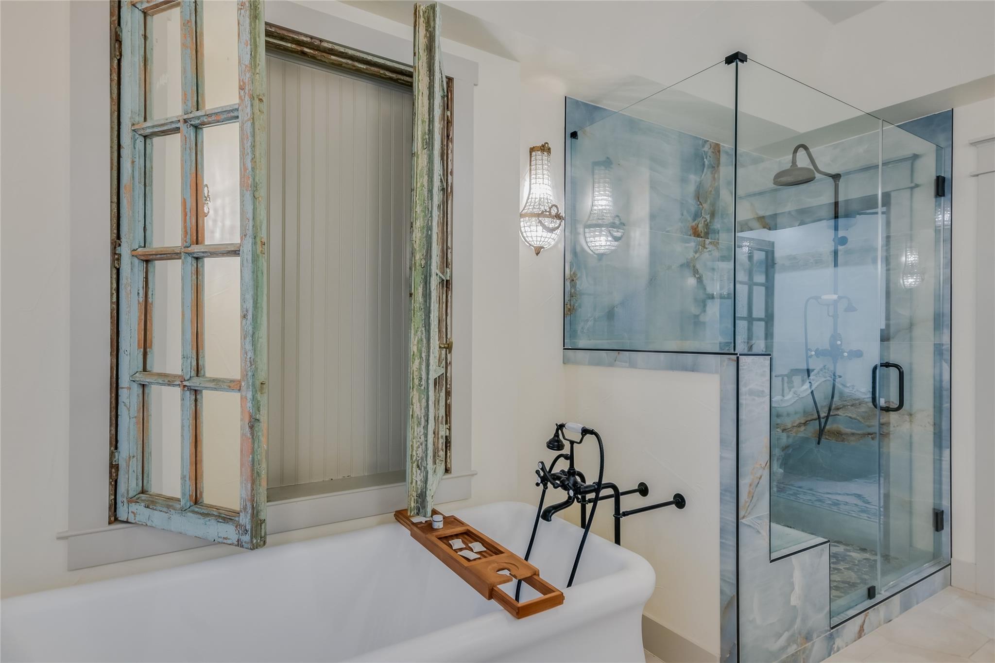 1100 GREEN ACRES Dr, Wimberley, TX 78676