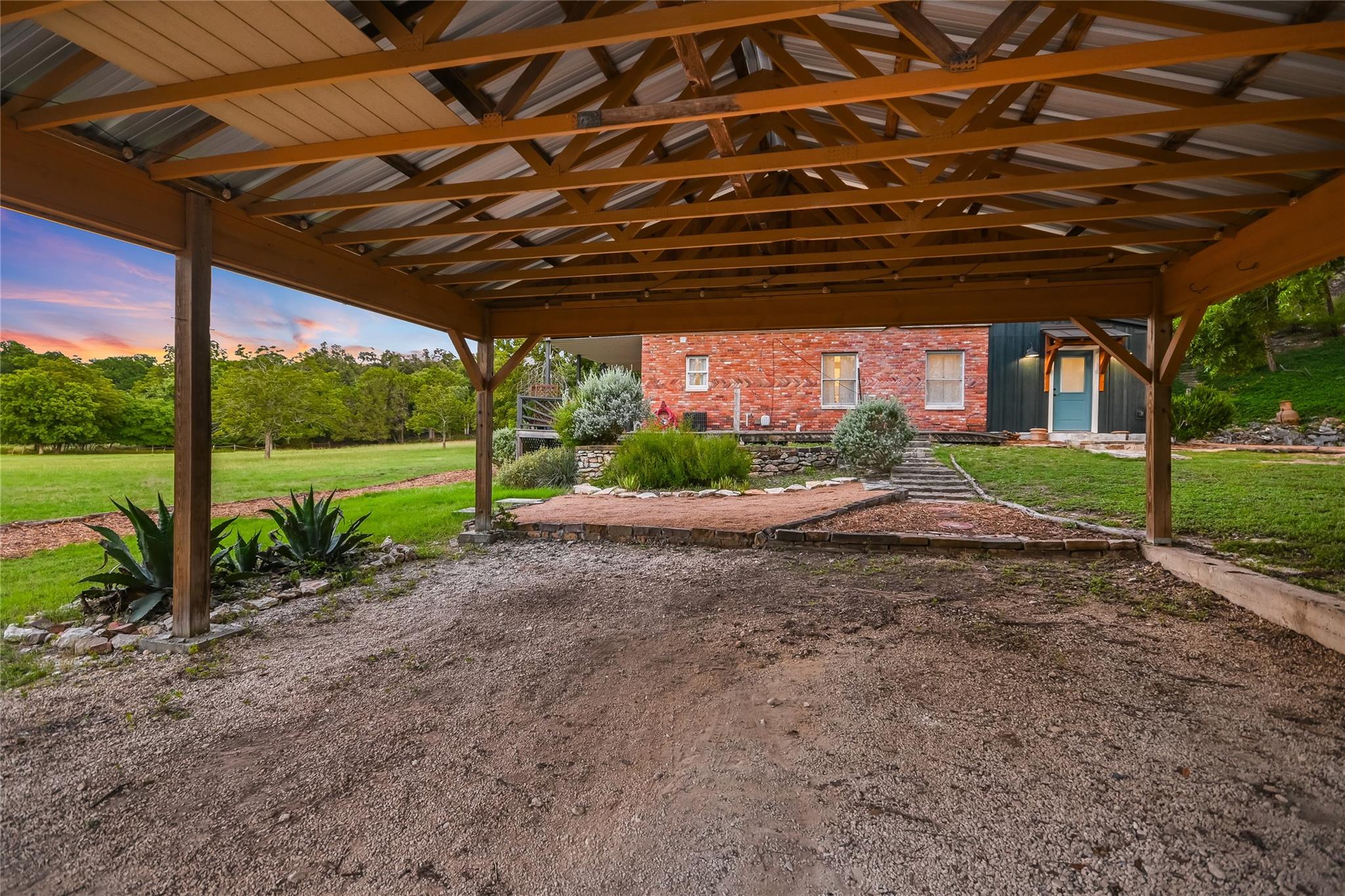 1100 GREEN ACRES Dr, Wimberley, TX 78676
