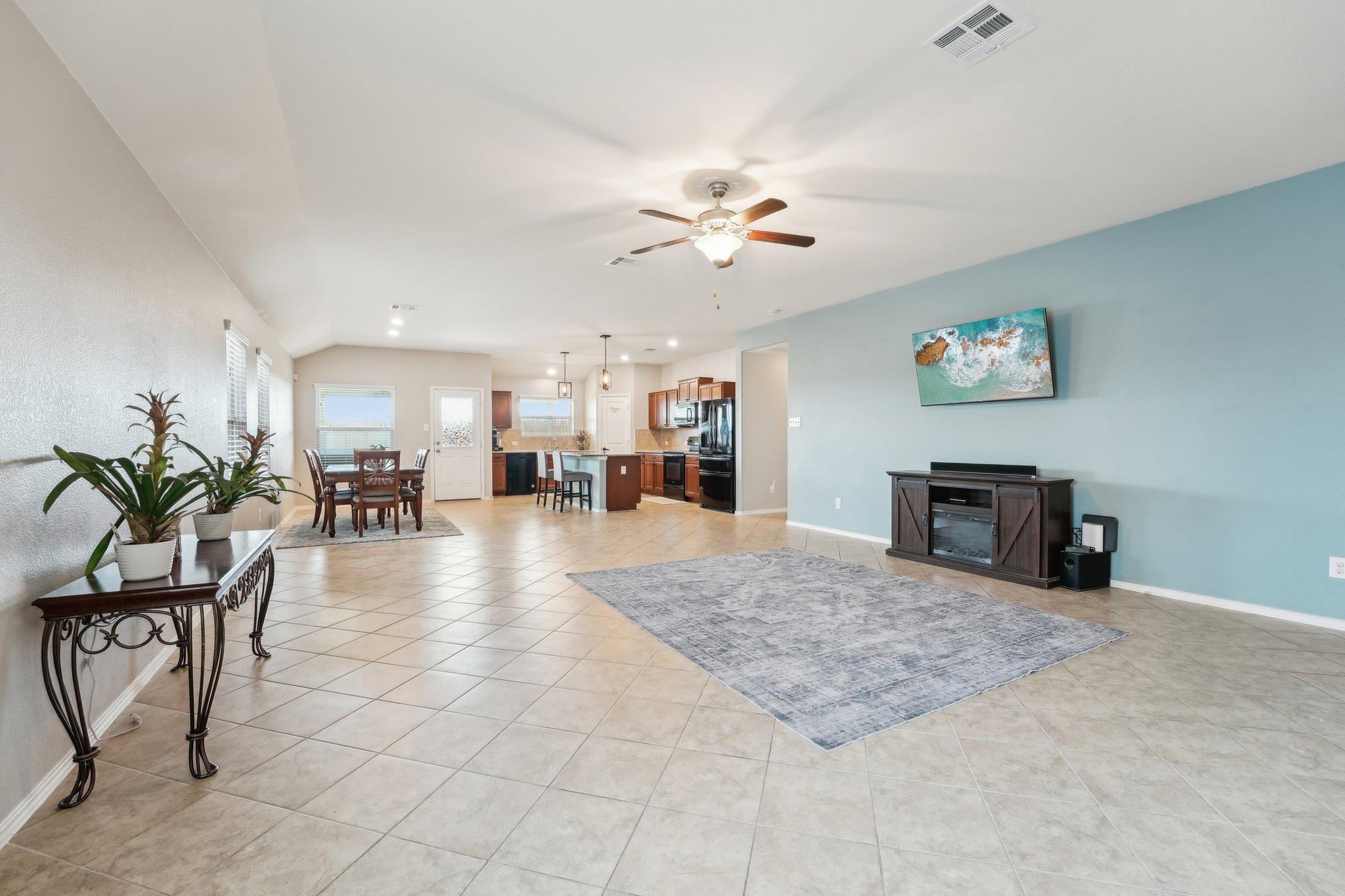 432 Druse Ln, Jarrell, TX 76537