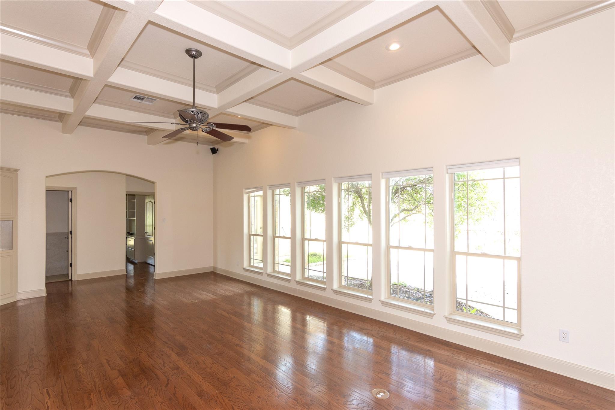 1367 Indian Pass, Salado, TX 76571