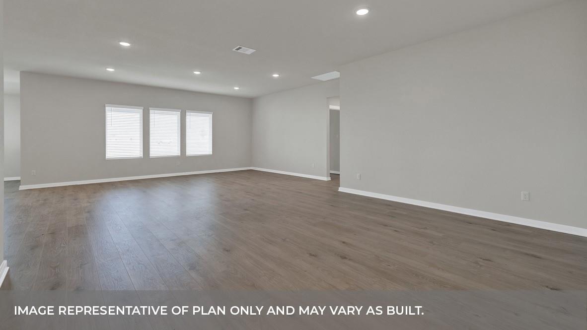 362 BARRON ESTATE Dr, Lockhart, TX 78644