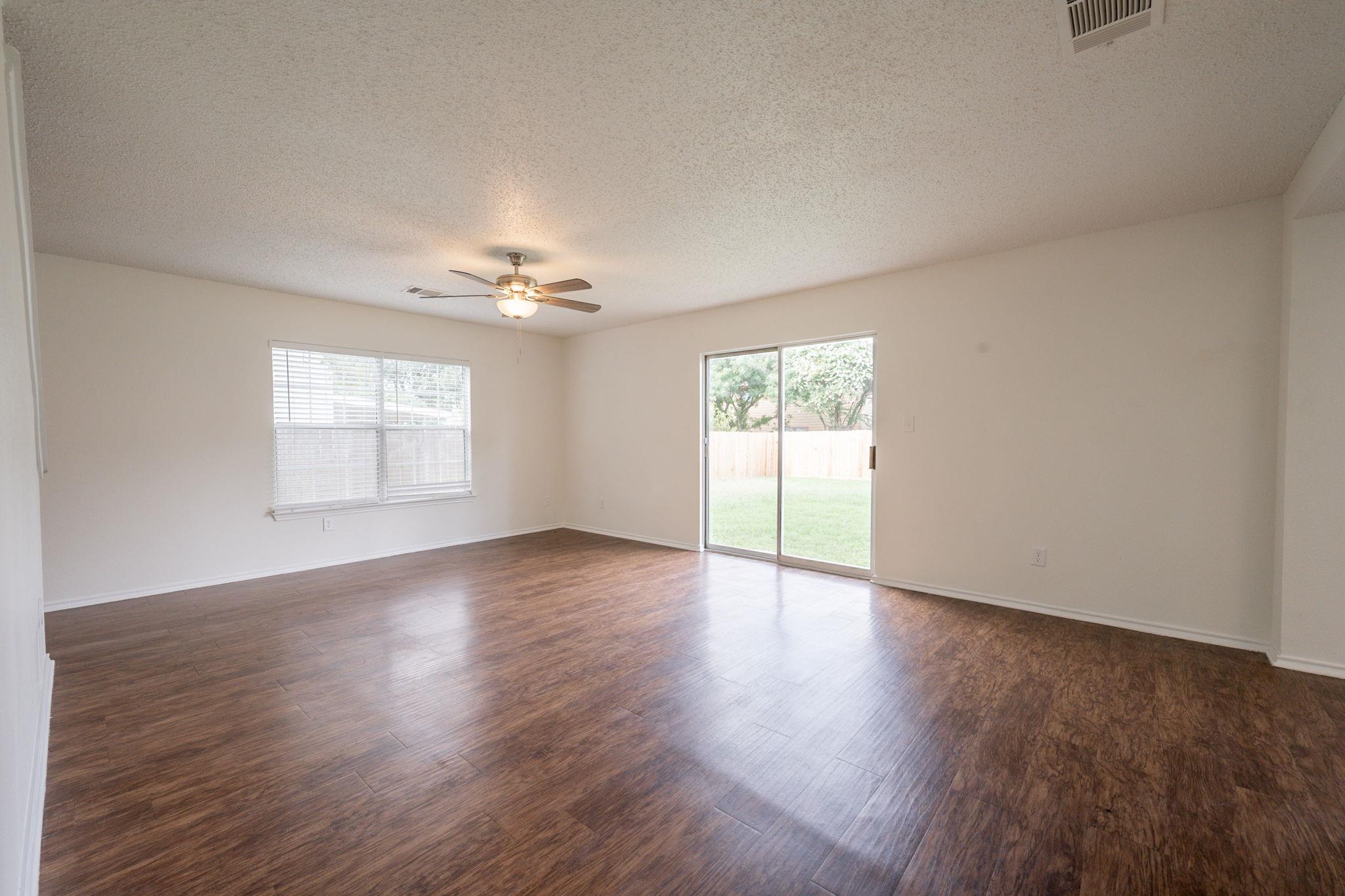 420 Emerald Fields Ln, Kyle, TX 78640