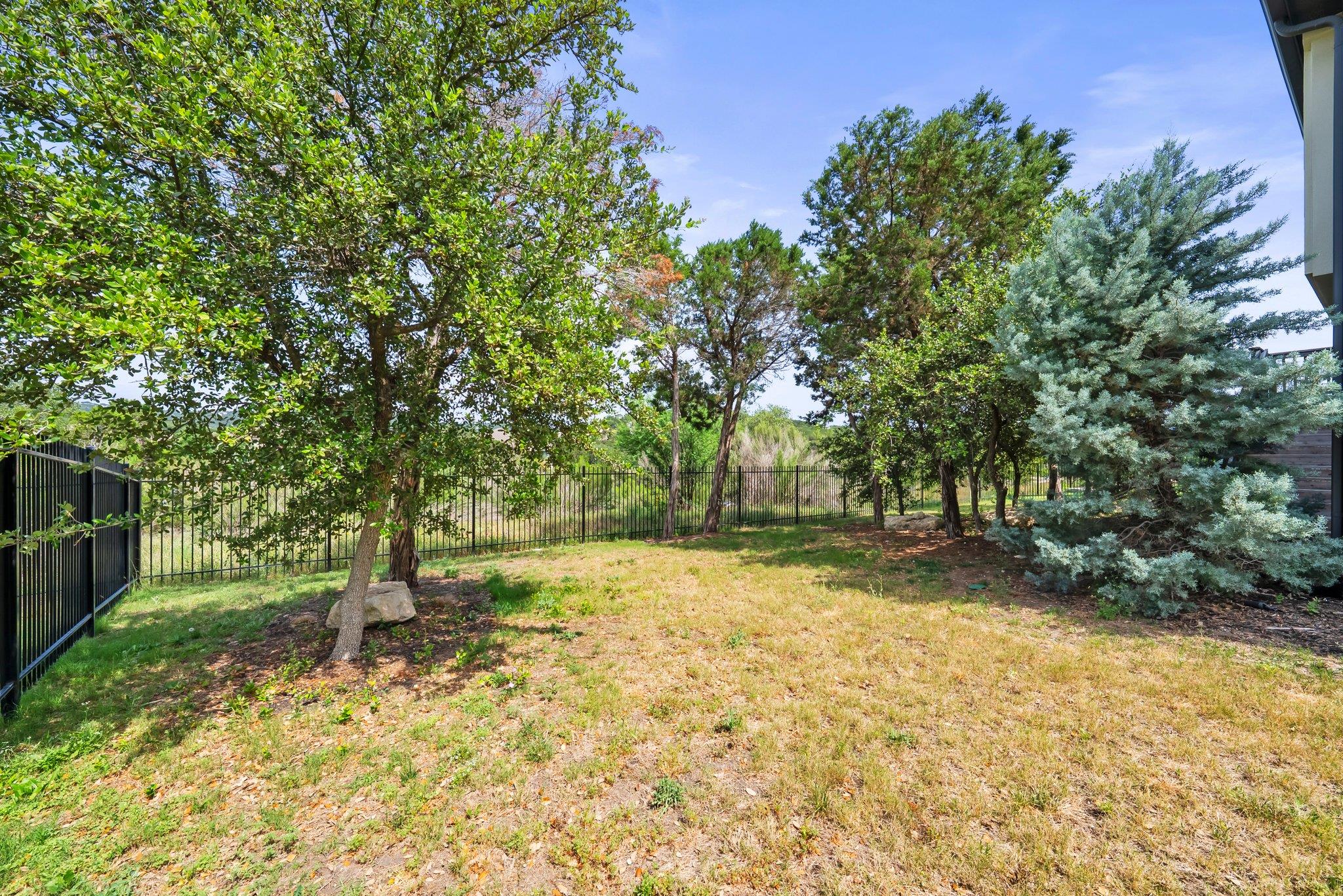 8108 Turning Leaf Cir, Lago Vista, TX 78645