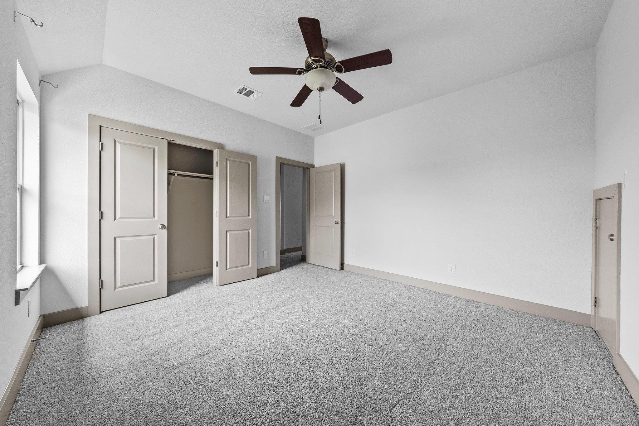 8108 Turning Leaf Cir, Lago Vista, TX 78645