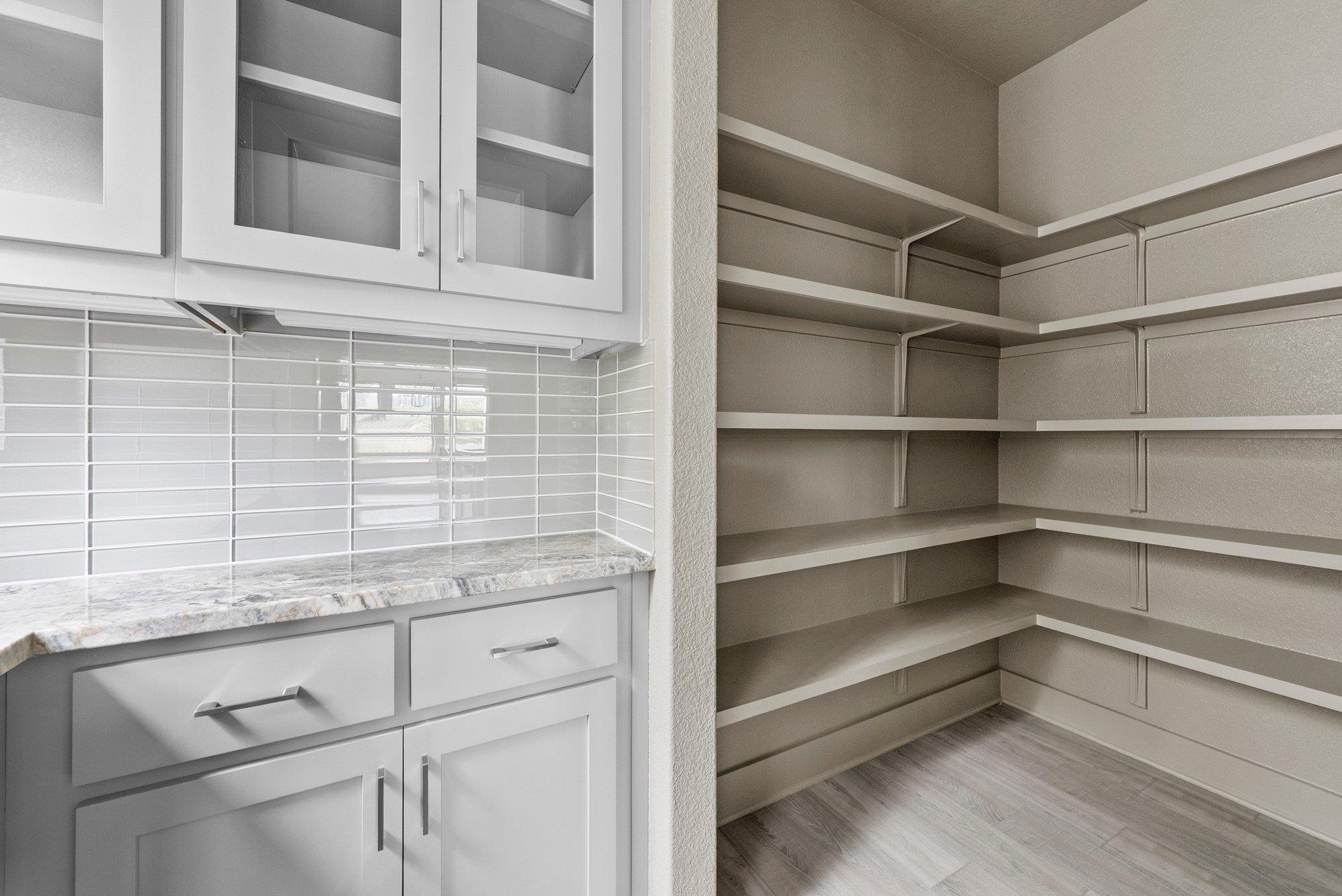 8108 Turning Leaf Cir, Lago Vista, TX 78645