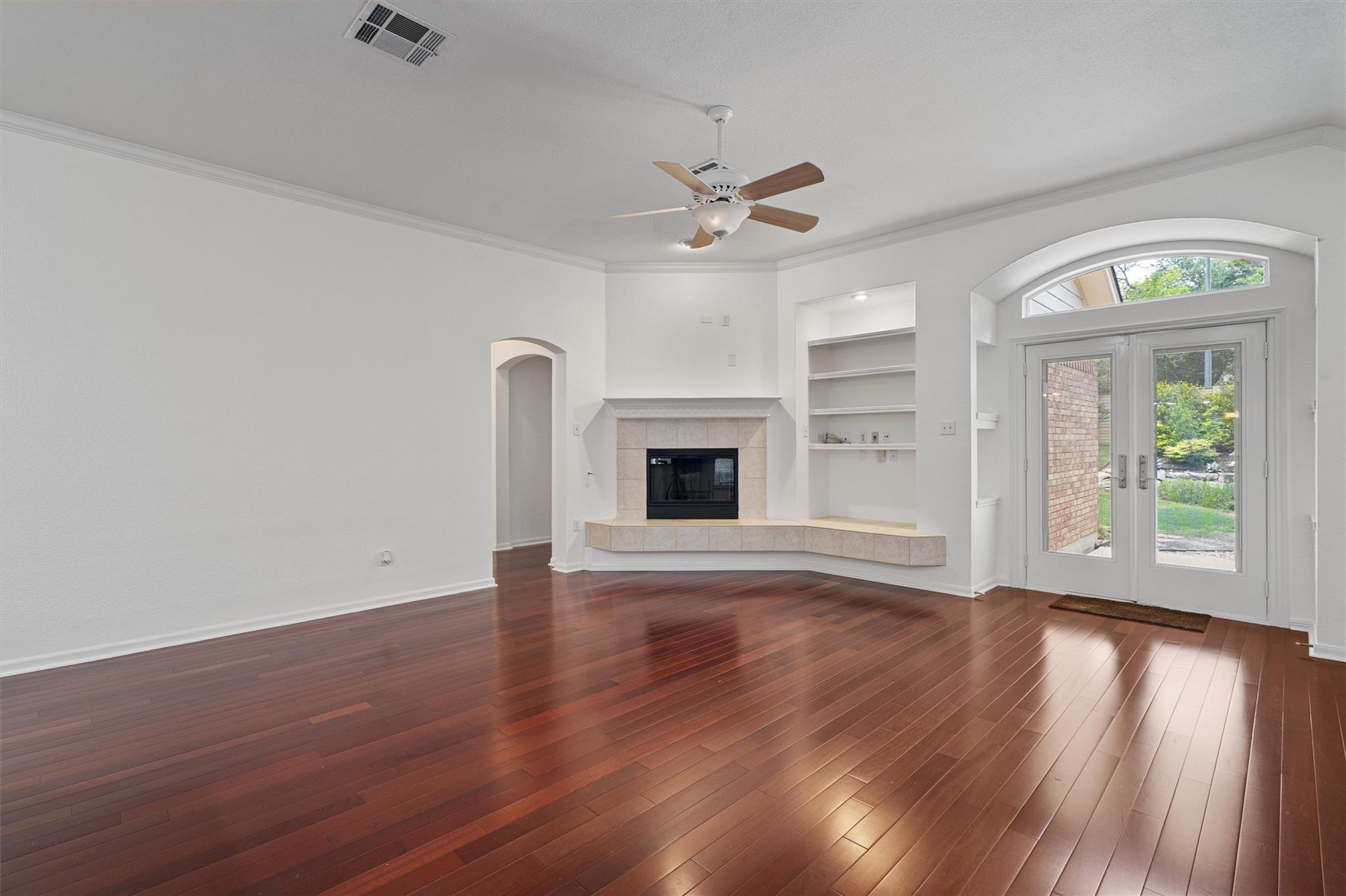 2328 Rodeo Dr, Austin, TX 78727