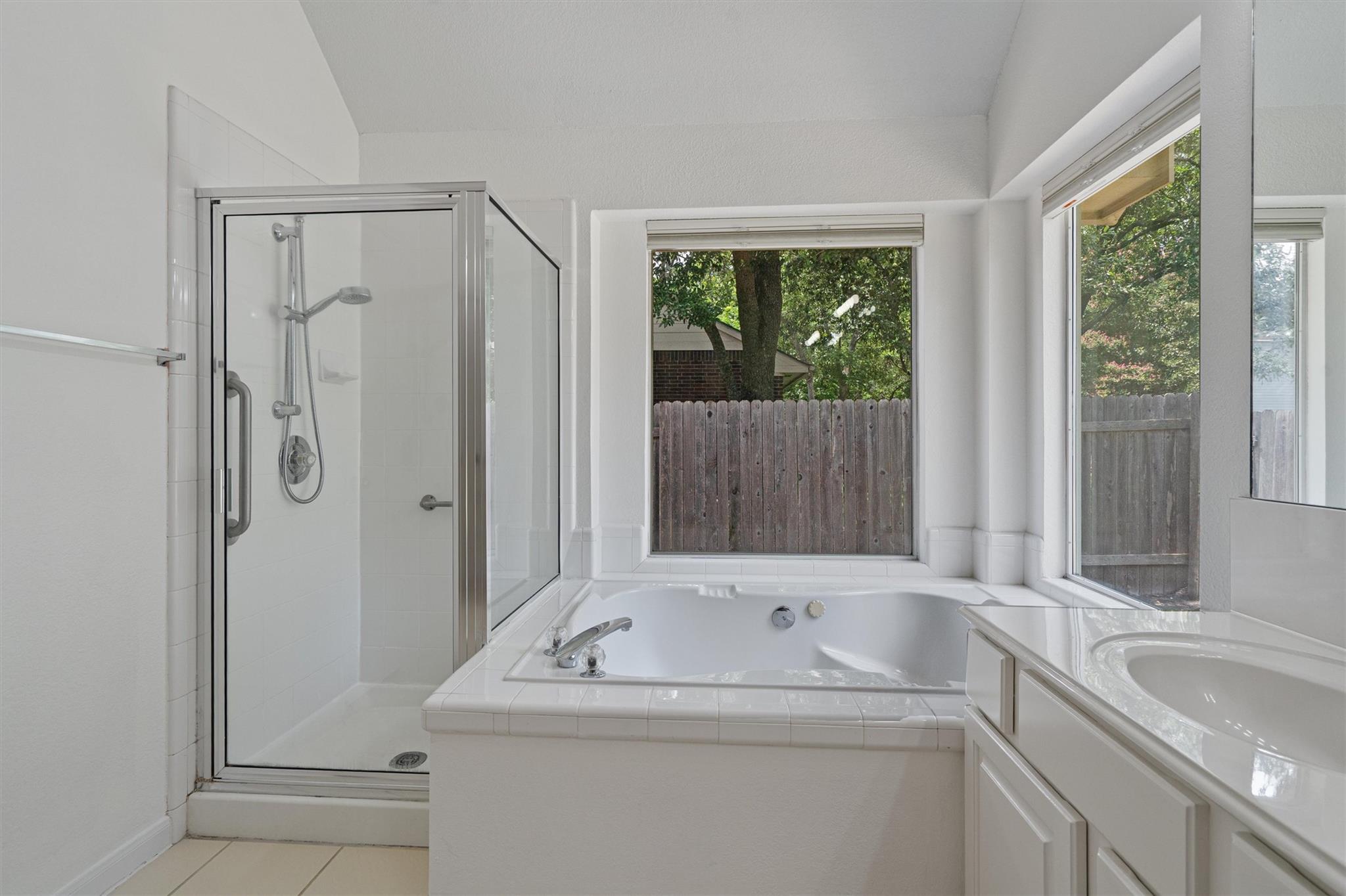 2328 Rodeo Dr, Austin, TX 78727