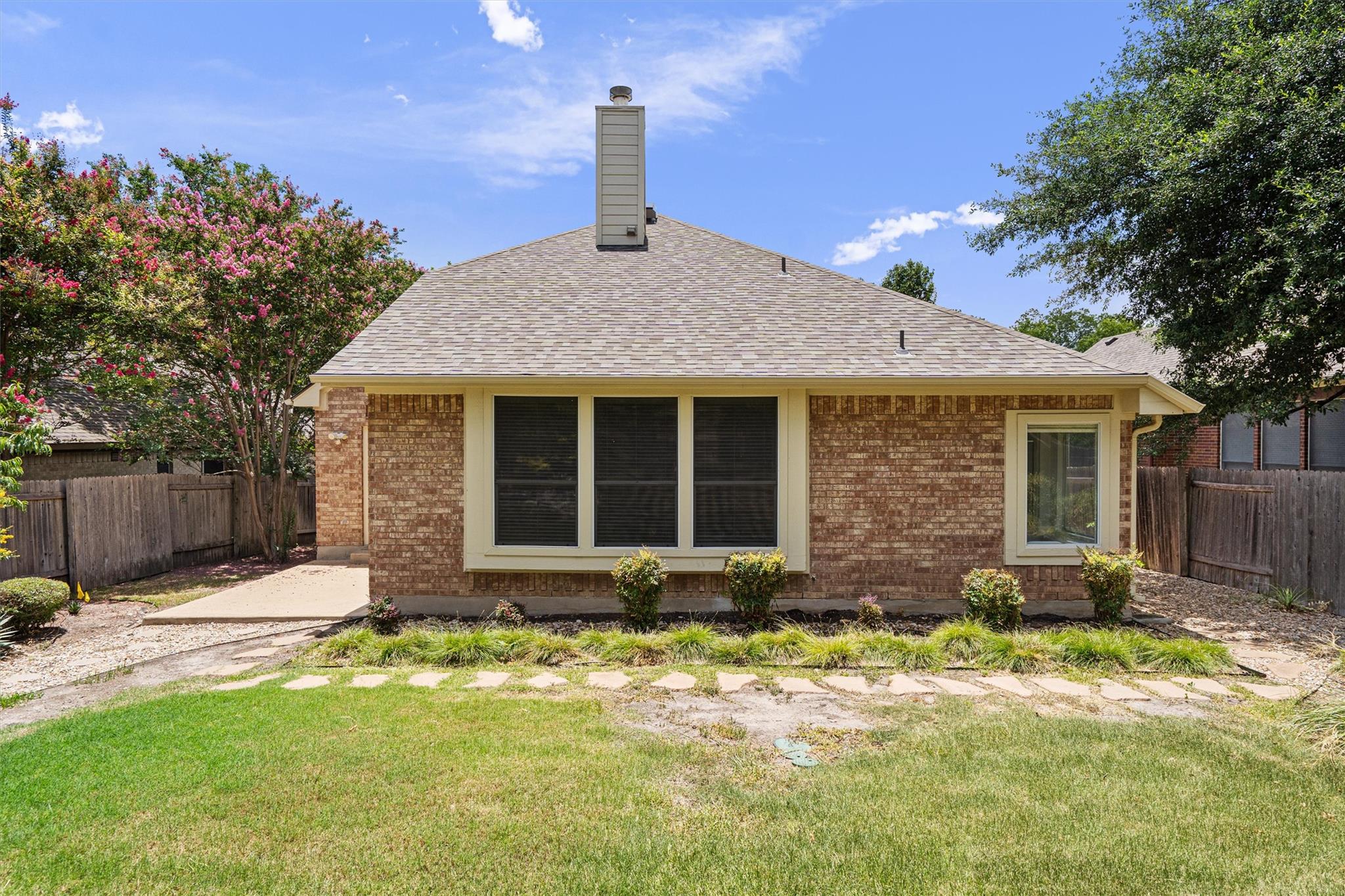 2328 Rodeo Dr, Austin, TX 78727