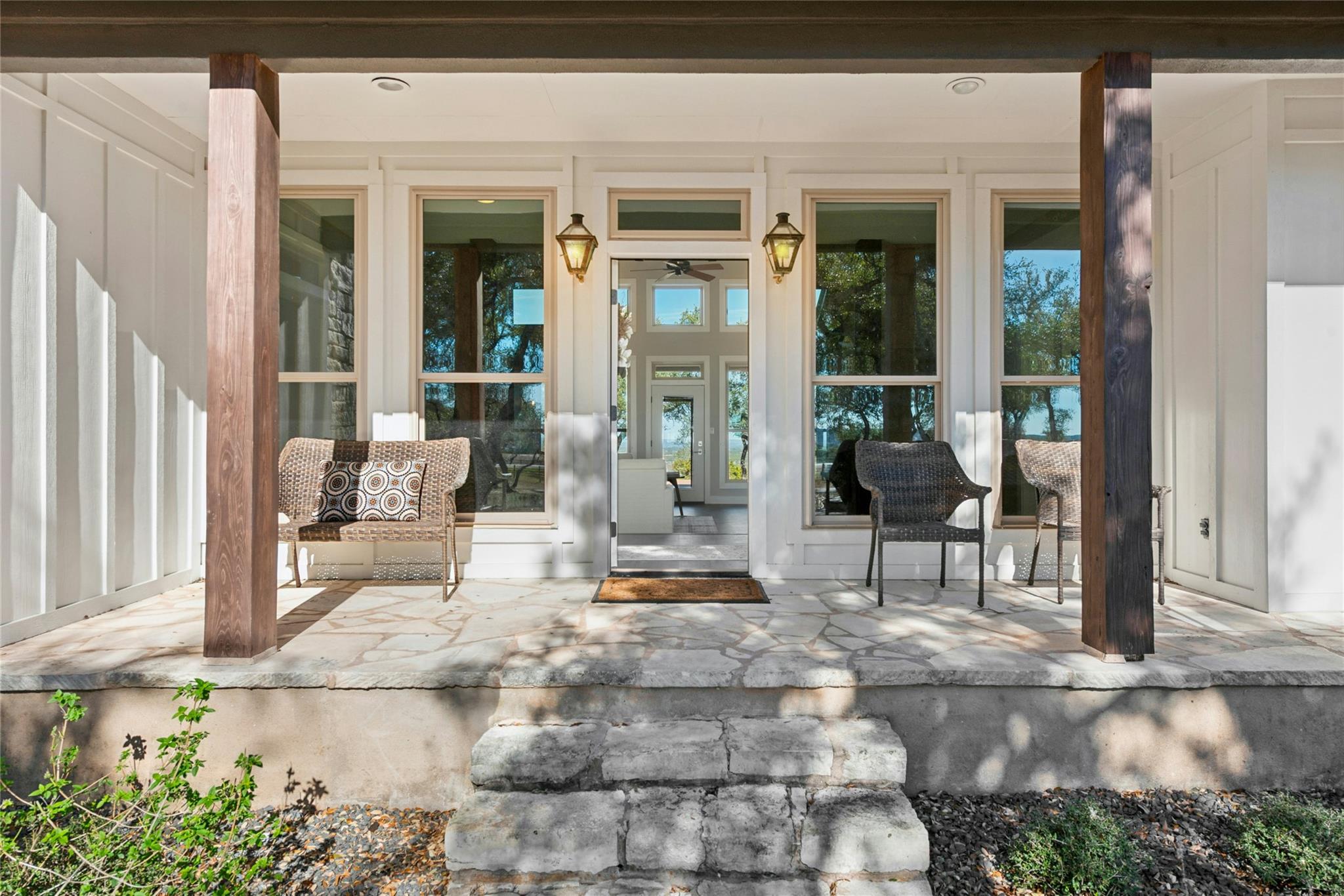 1276 CANYON CROSSING Vw, Dripping Springs, TX 78620