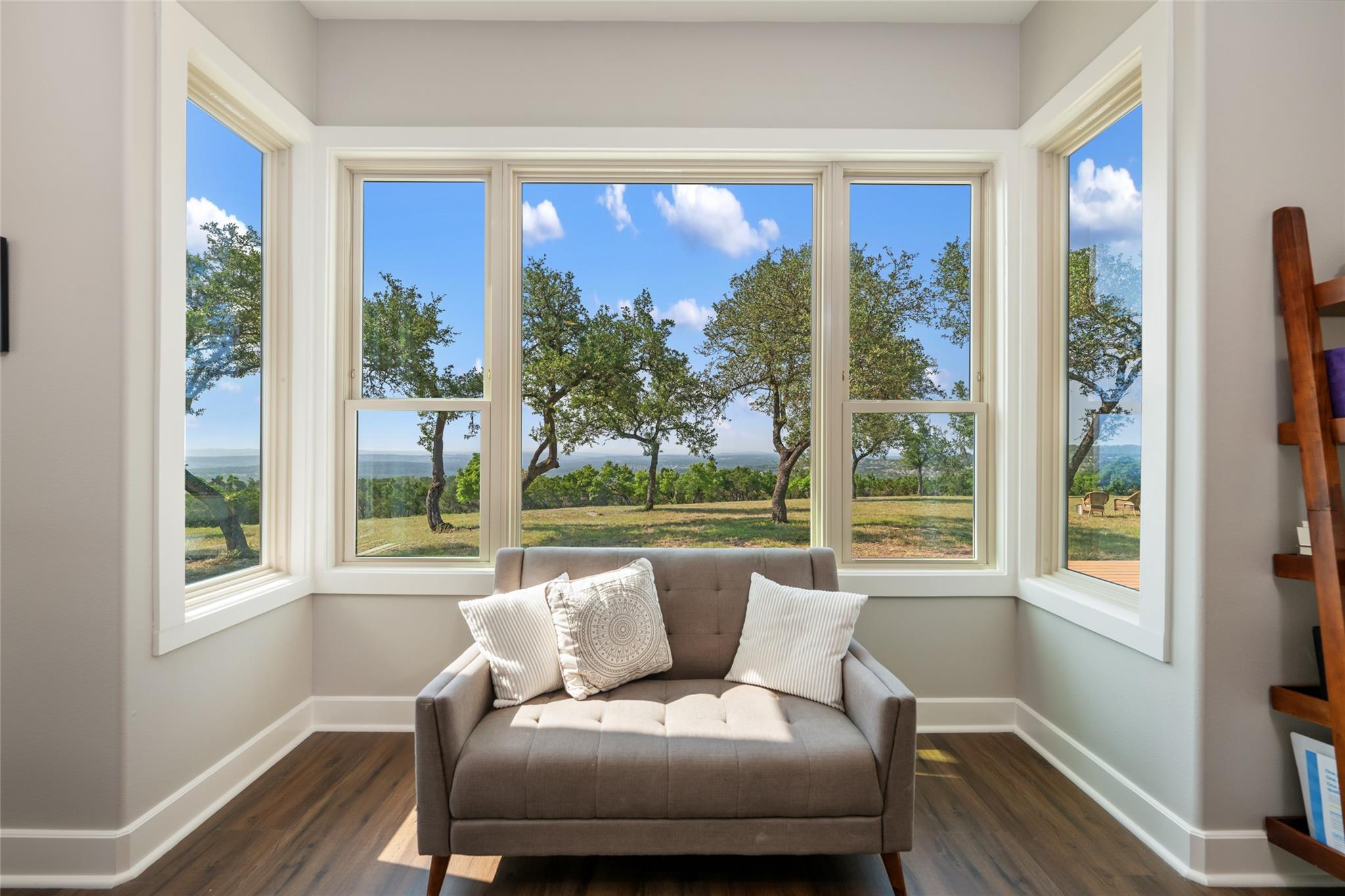 1276 CANYON CROSSING Vw, Dripping Springs, TX 78620