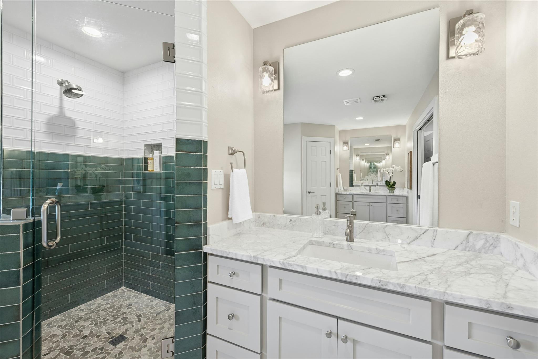 1276 CANYON CROSSING Vw, Dripping Springs, TX 78620