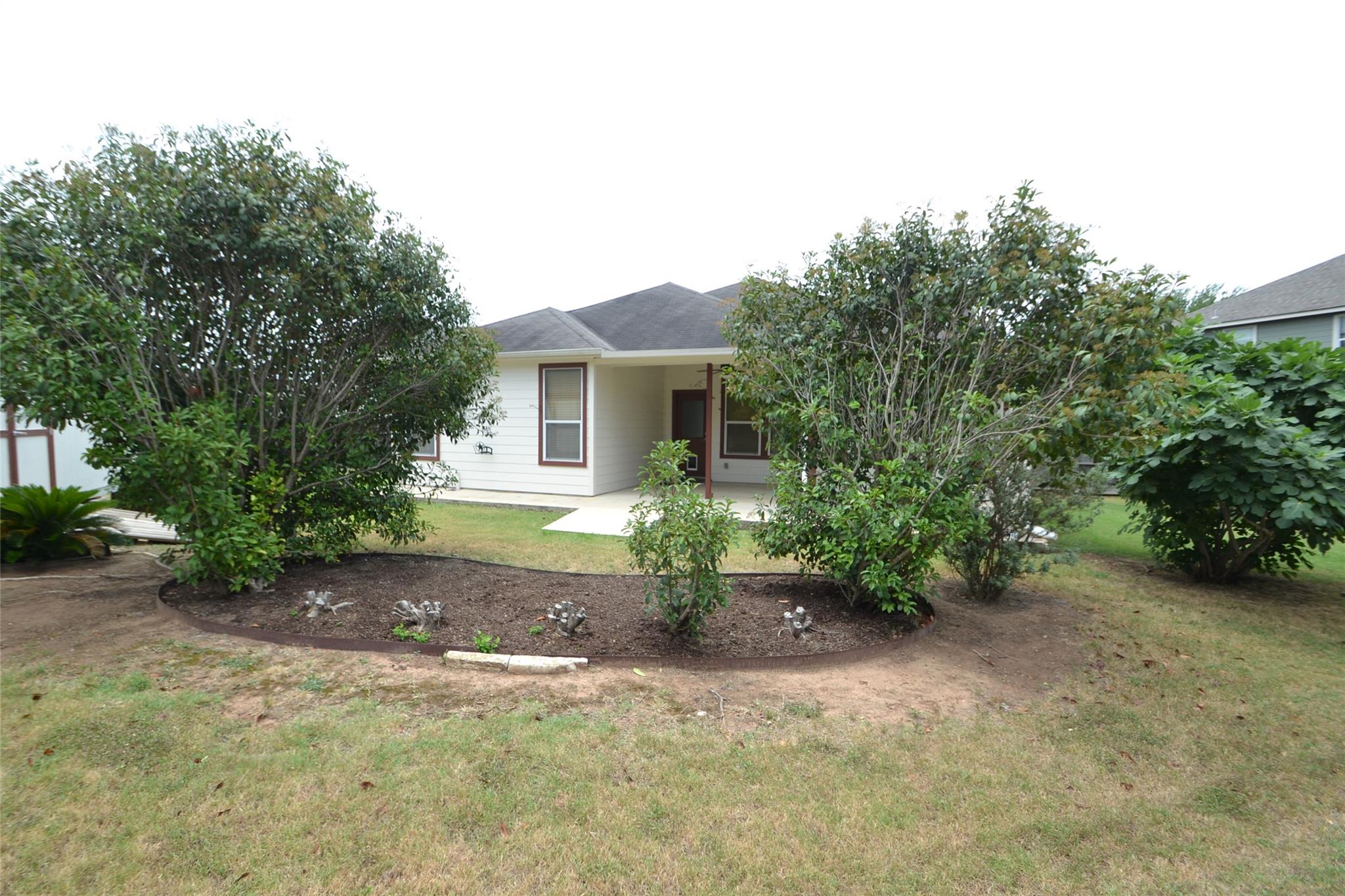 156 Caddis Cv, Kyle, TX 78640