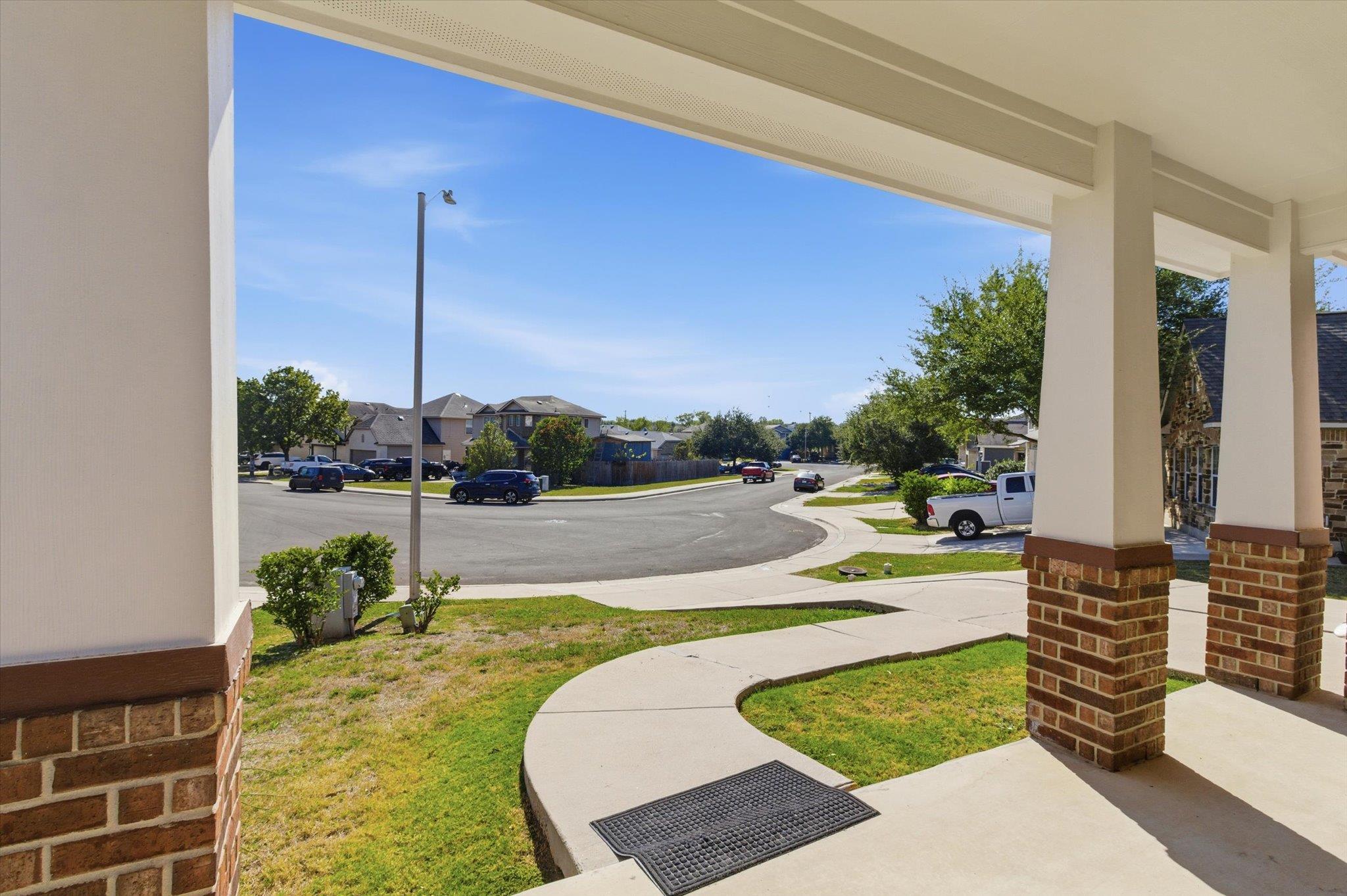 156 Caddis Cv, Kyle, TX 78640