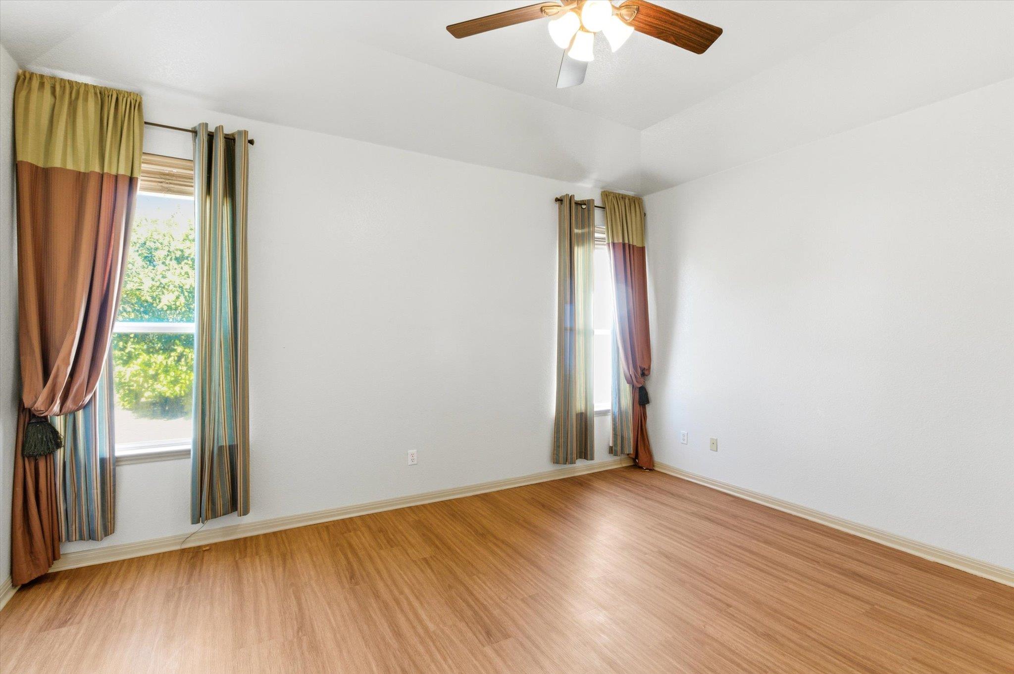 156 Caddis Cv, Kyle, TX 78640