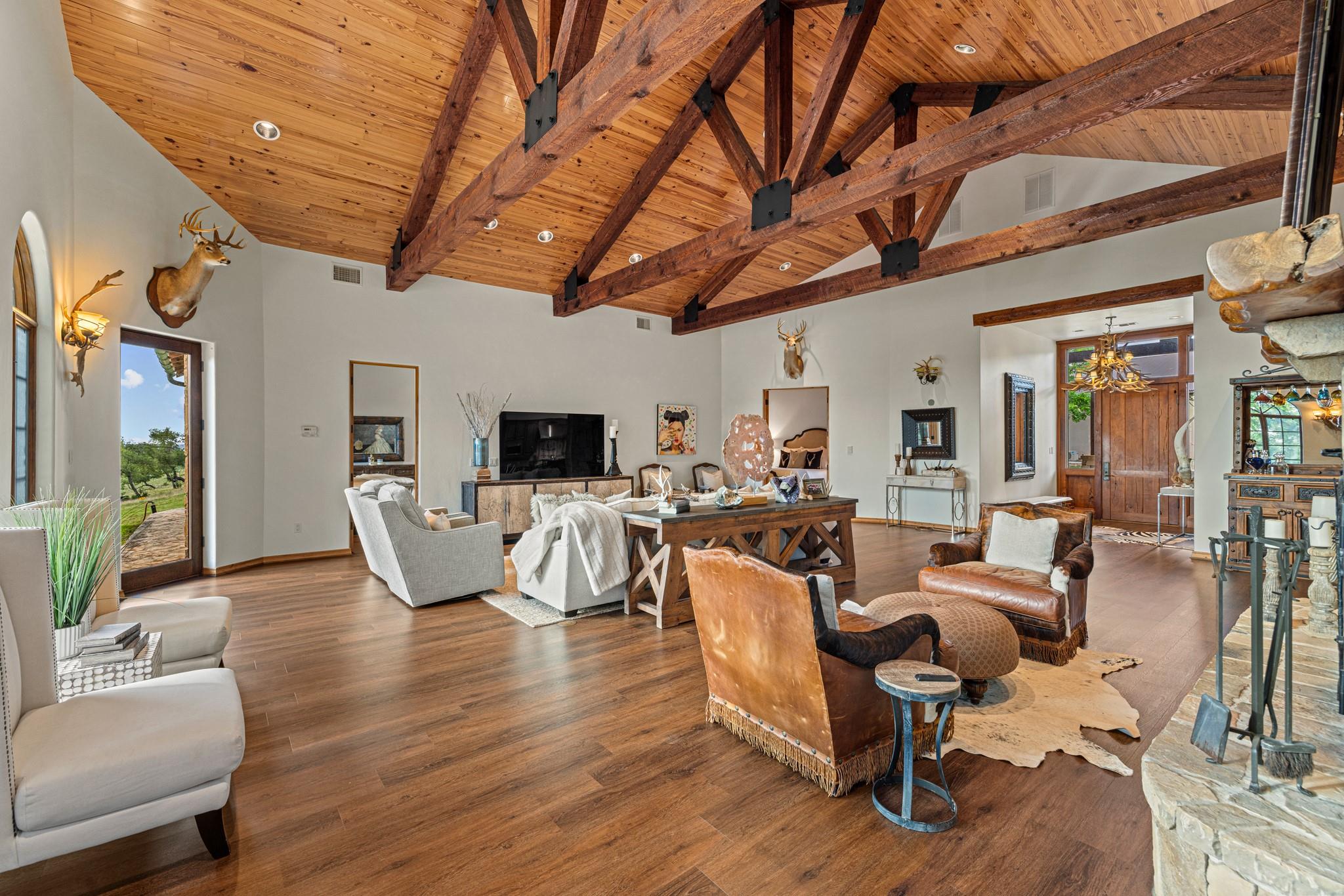 370 Fallow Run, Hunt, TX 78024