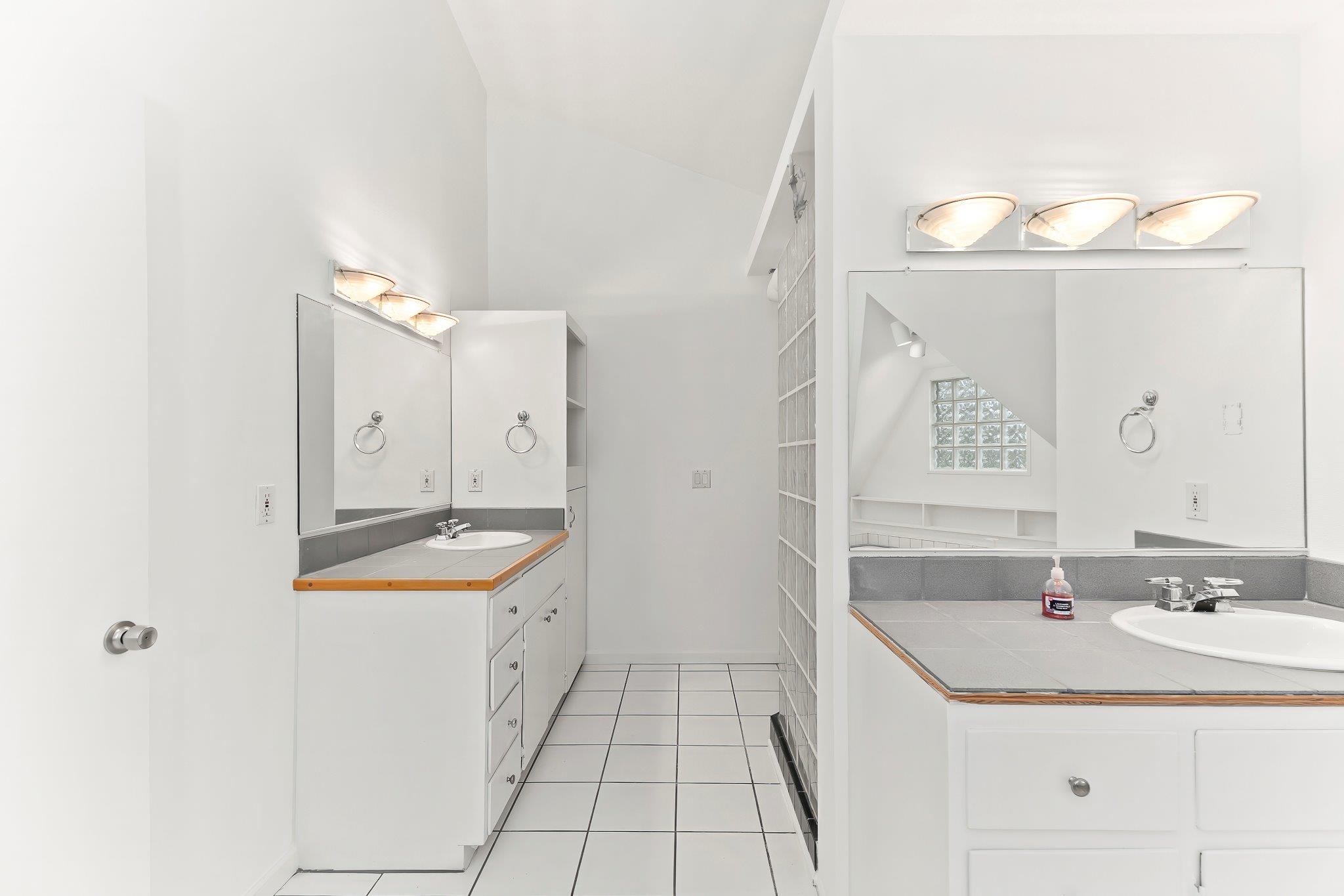 17226 Rocky Ridge Rd, Austin, TX 78734