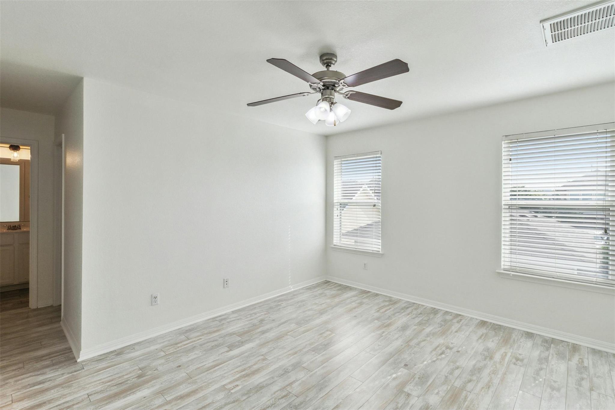 137 Preston Trl, San Marcos, TX 78666