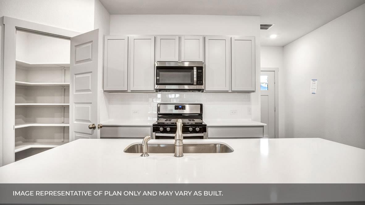 549 Osprey Dr, Leander, TX 78641