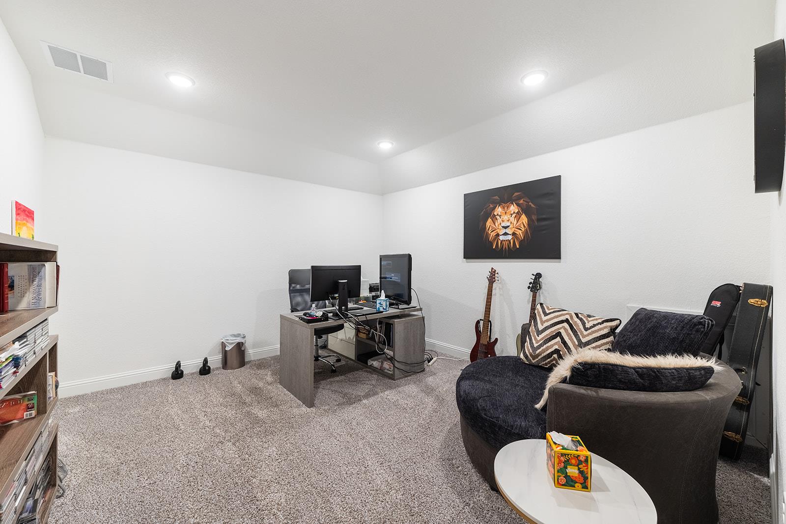 514 Round Valley Trl, Liberty Hill, TX 78642