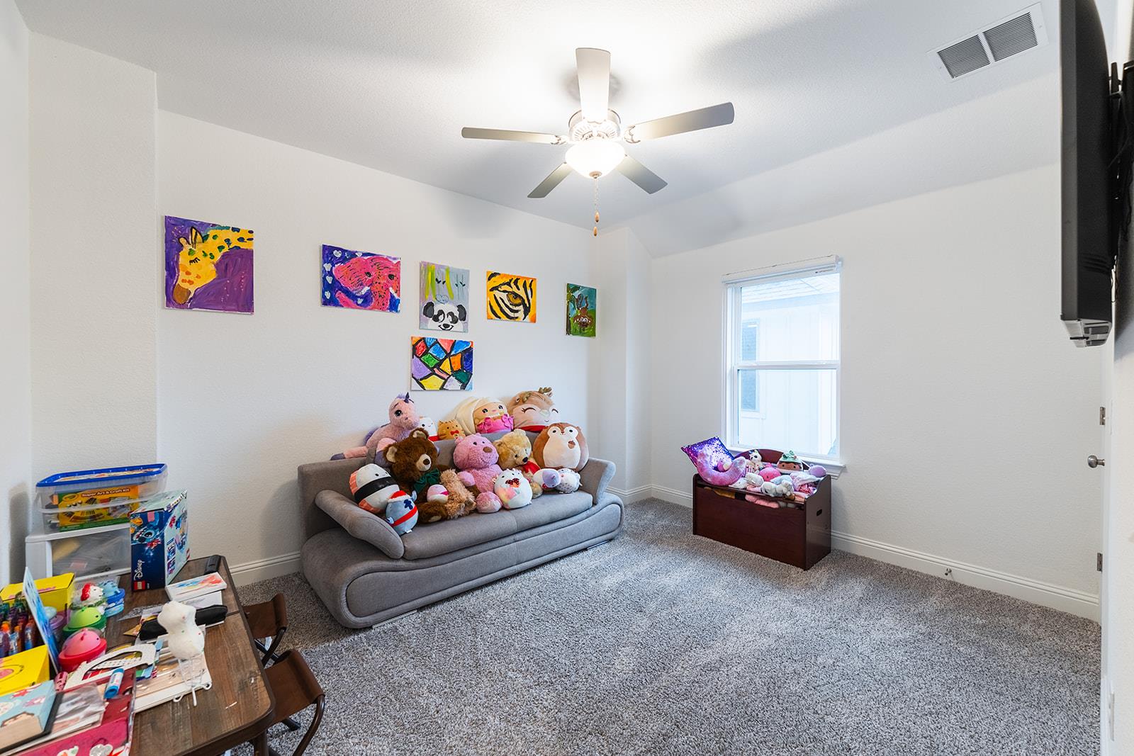 514 Round Valley Trl, Liberty Hill, TX 78642