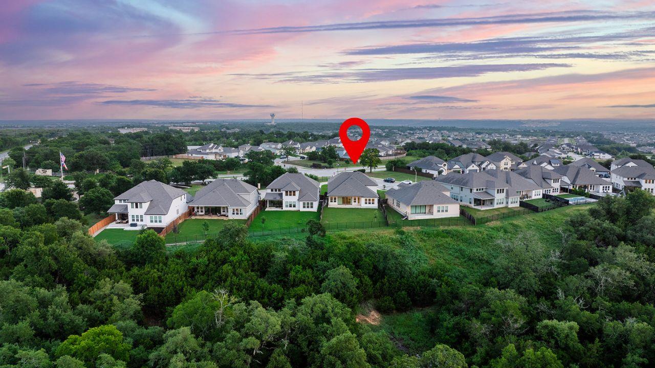 514 Round Valley Trl, Liberty Hill, TX 78642