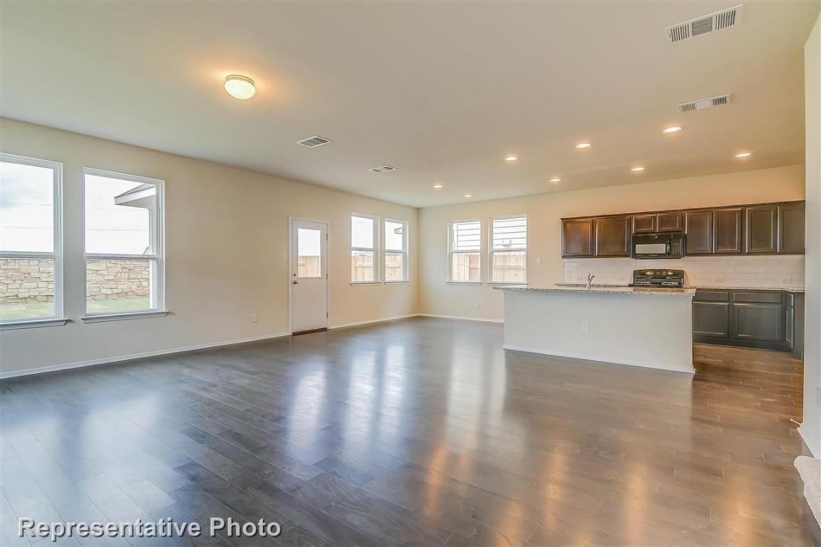2711 Towy Rd, Pflugerville, TX 78660
