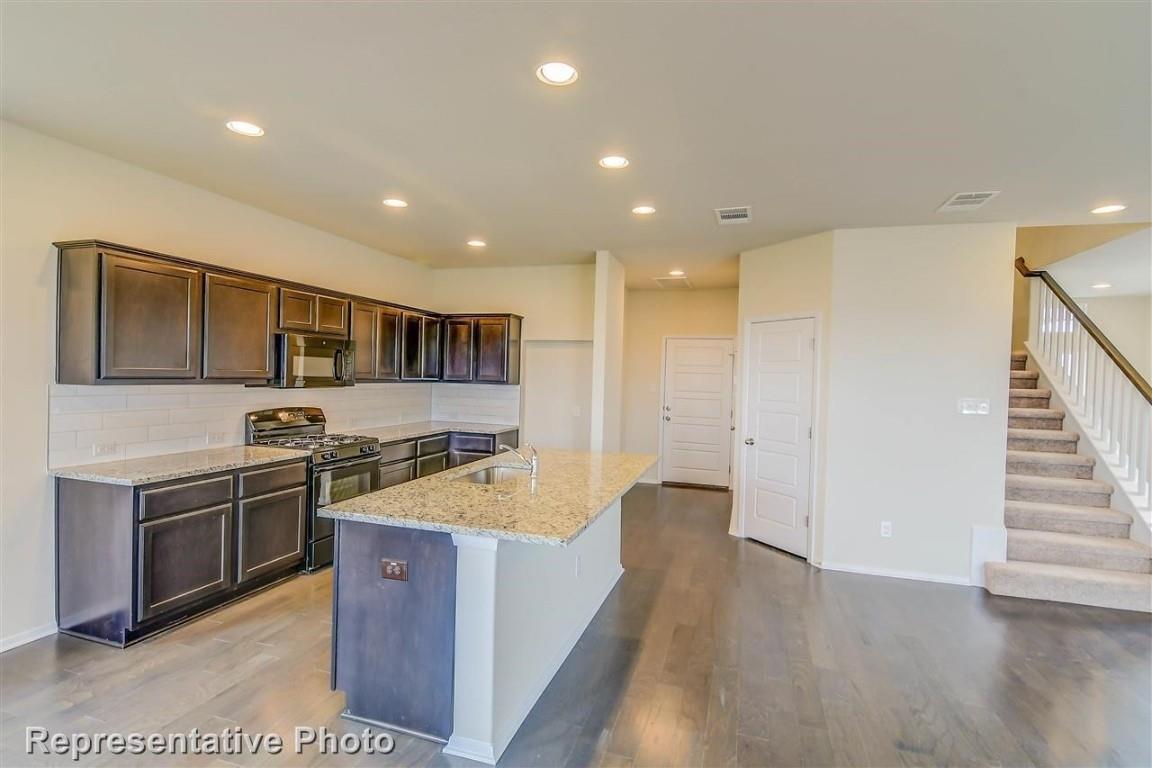 2711 Towy Rd, Pflugerville, TX 78660